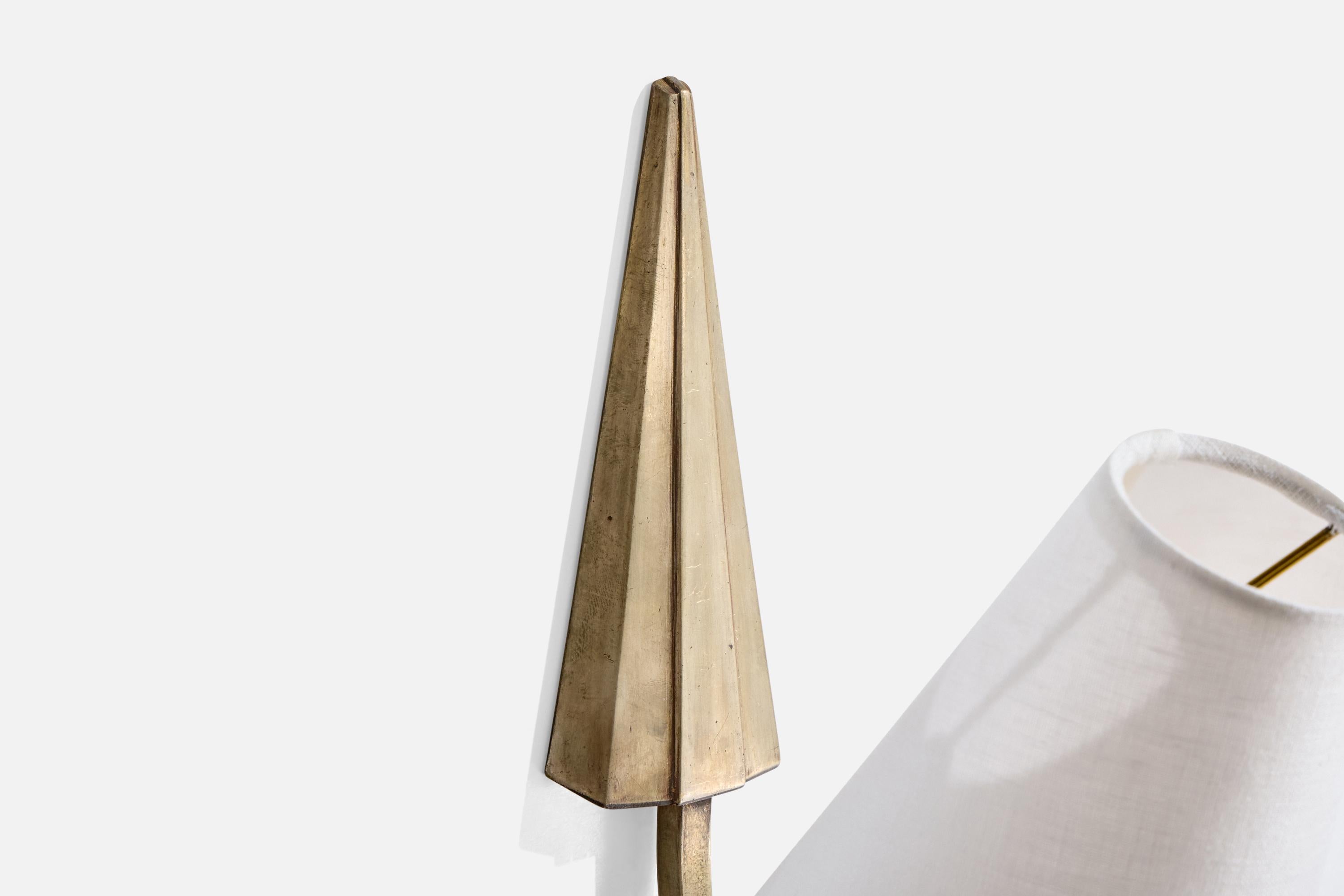 French Designer, Wall Light, Metal, Fabric, France, 1940s For Sale 1