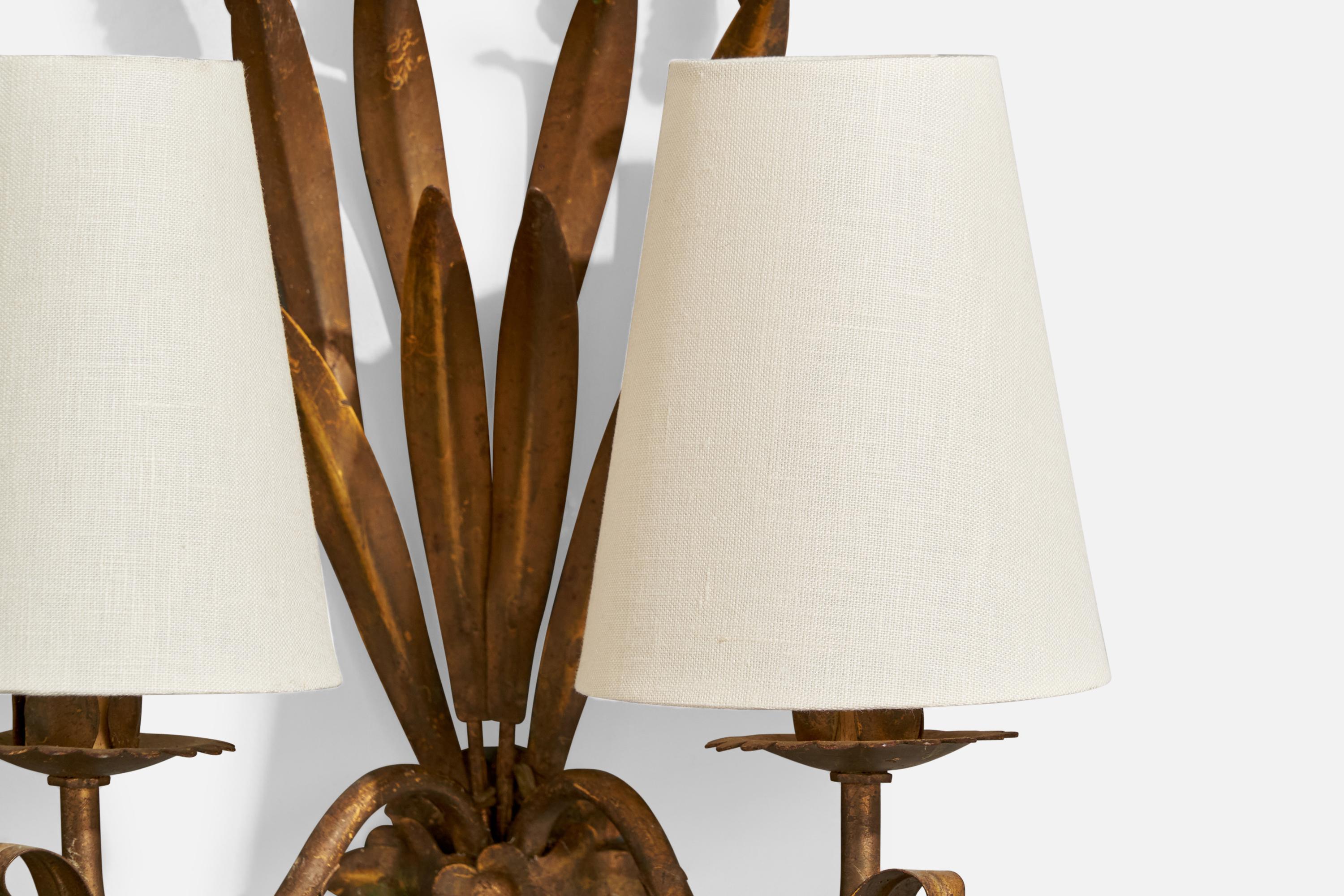 French Designer, Wall Light, Metal, Fabric, France, 1940s For Sale 5