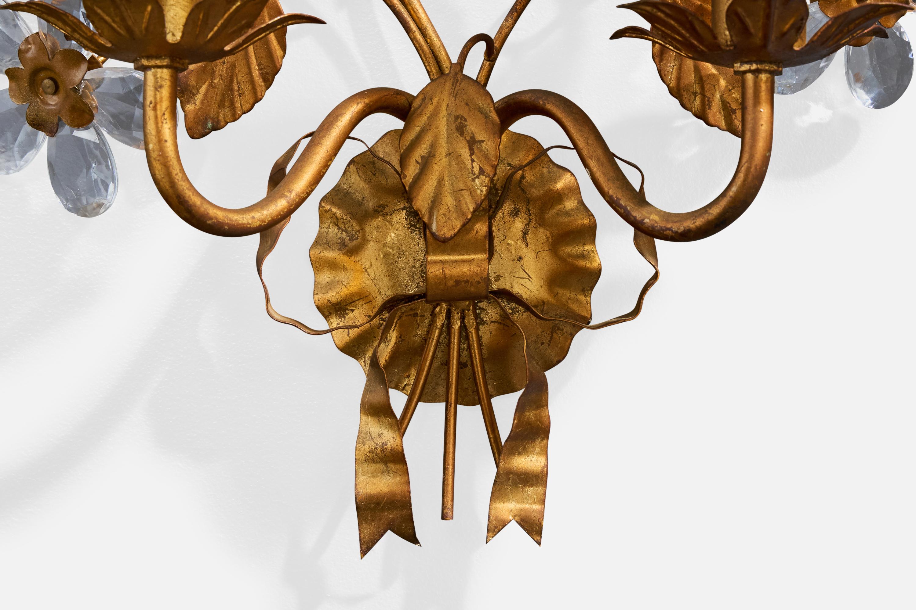 Metà XX secolo Lampada da parete di design francese, metallo, vetro, tessuto, Francia, anni '60 in vendita