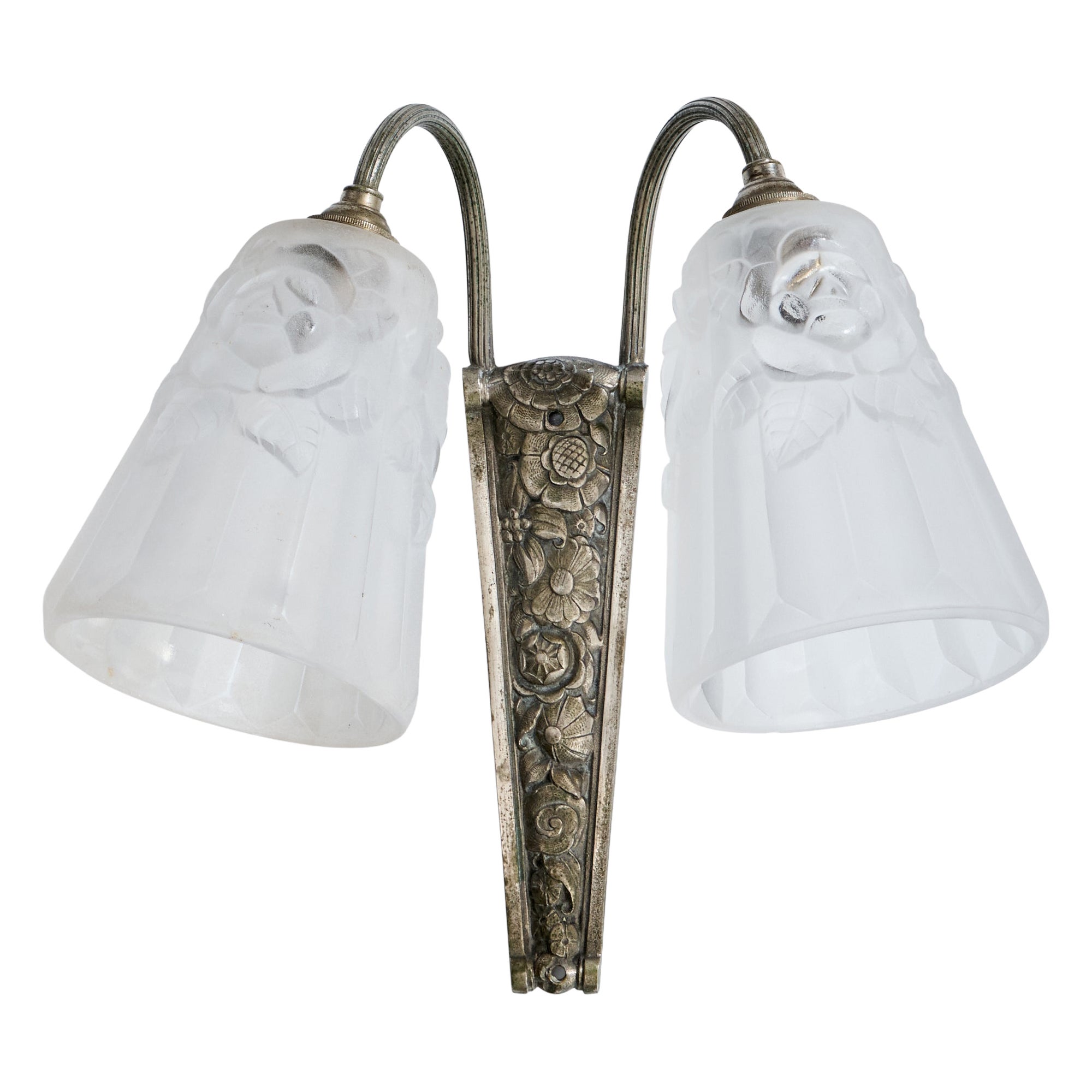 Designer francese, lampada da parete, metallo, vetro, Francia, anni '1930