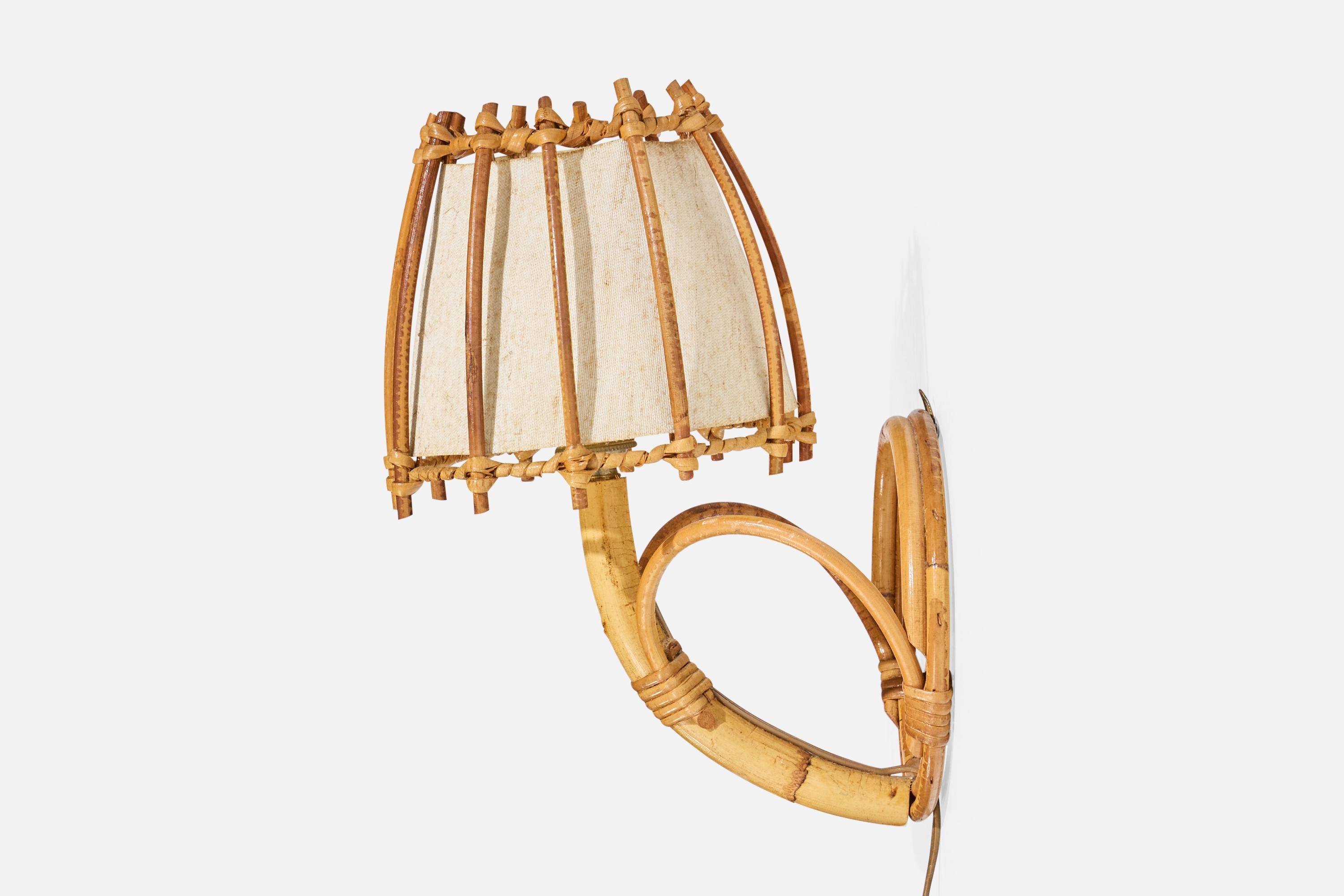 Fine XX secolo Designer francese, lampade da parete, bambù, rattan, tessuto, Francia, anni '1970 in vendita