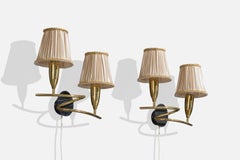 Designer francese, lampade da parete, ottone, acrilico, tessuto, Francia, anni '1950