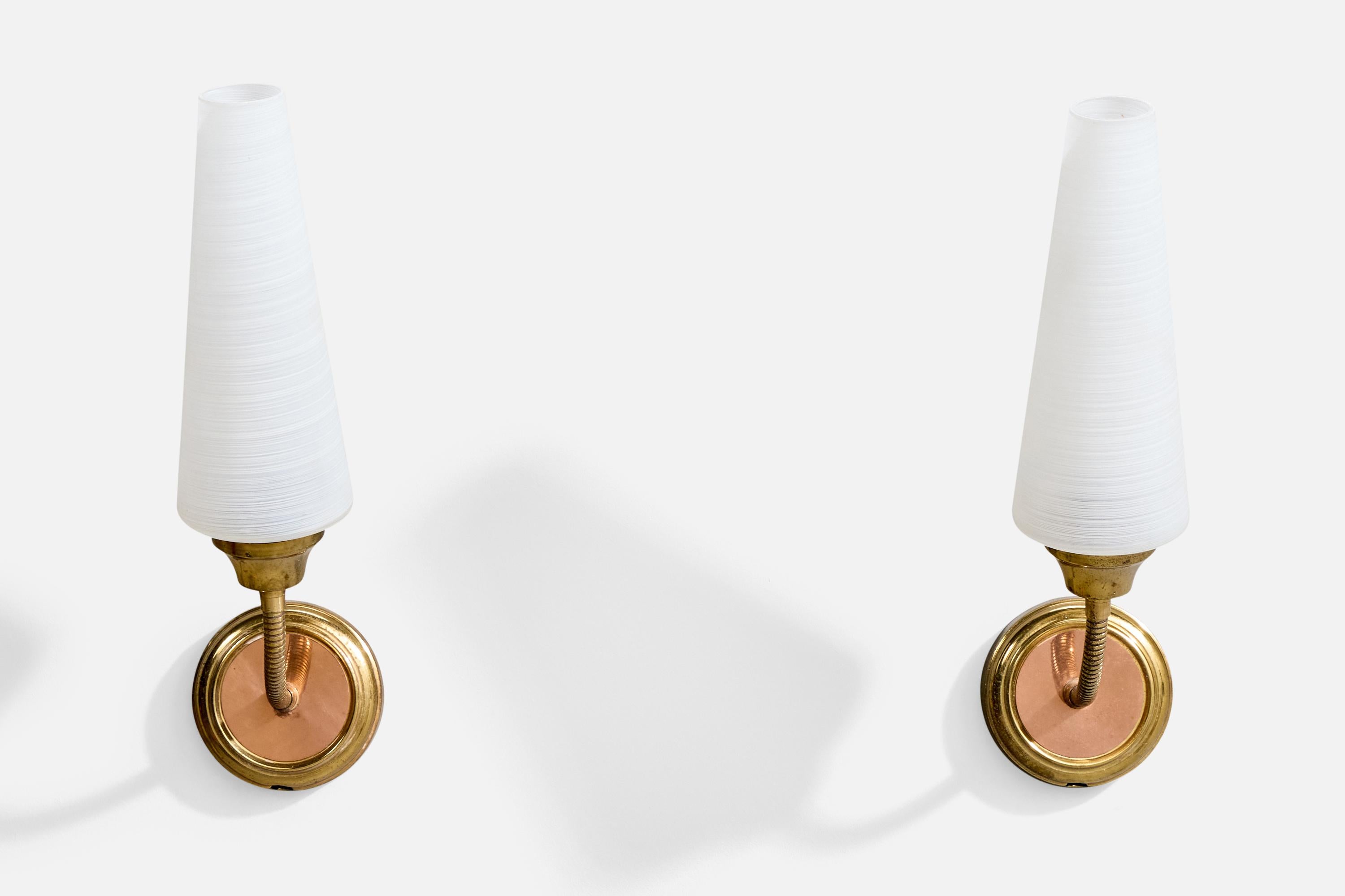 Mid-Century Modern Design/One, appliques, laiton, cuivre, verre, France, années 1950 en vente