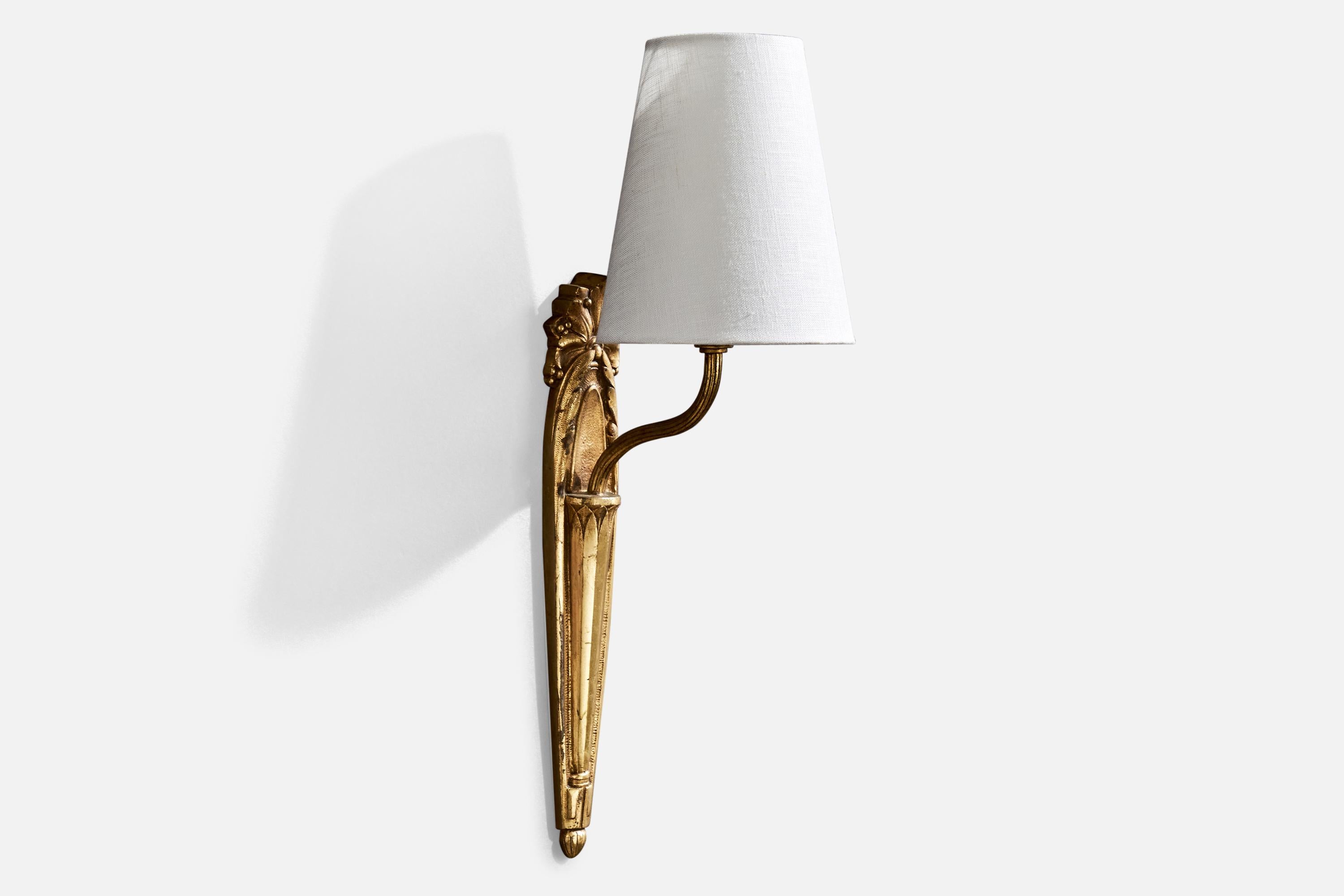Mid-20th Century French Designer, Wall Lights, Brass, Fabric, France, 1940s For Sale