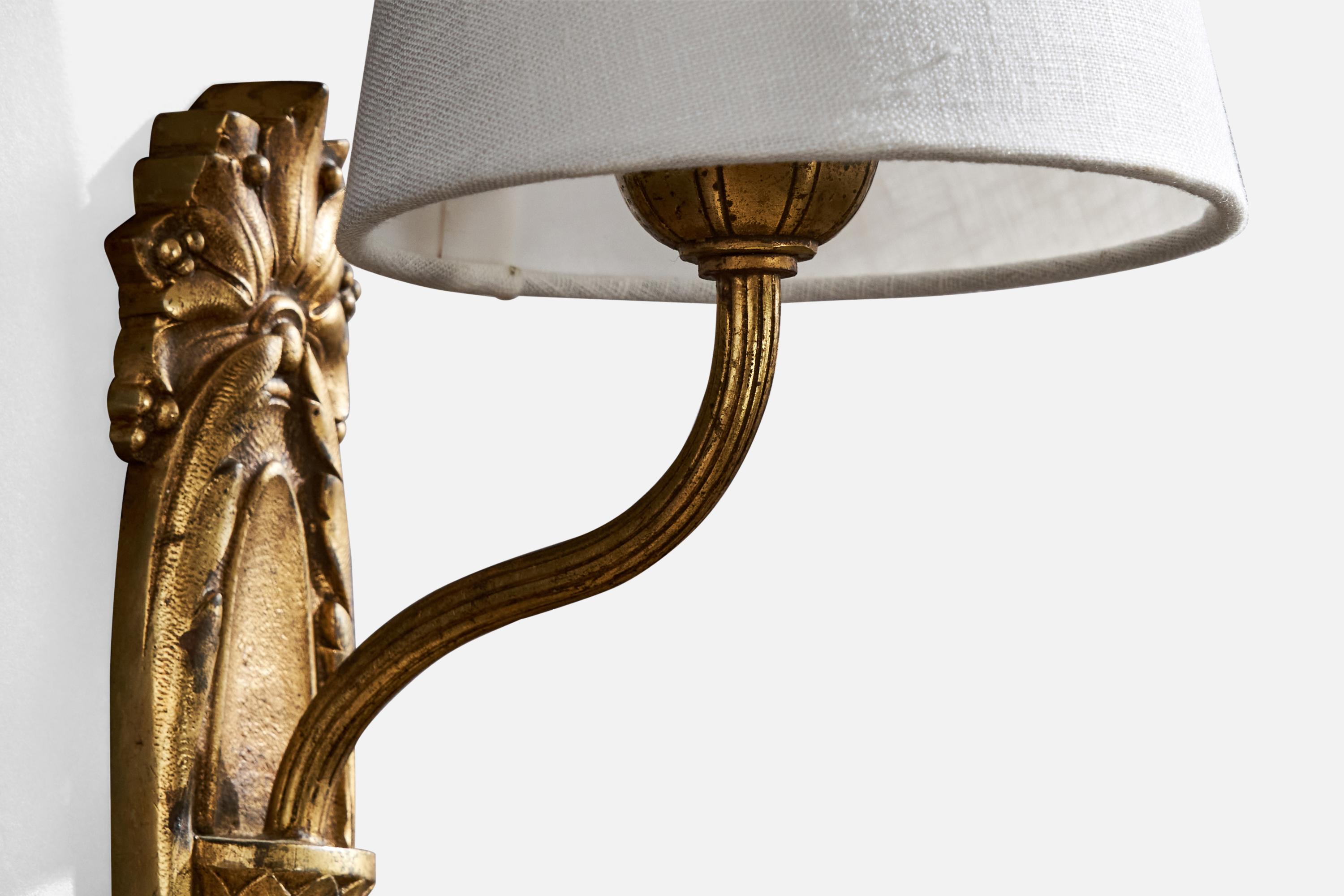 French Designer, Wall Lights, Brass, Fabric, France, 1940s For Sale 4
