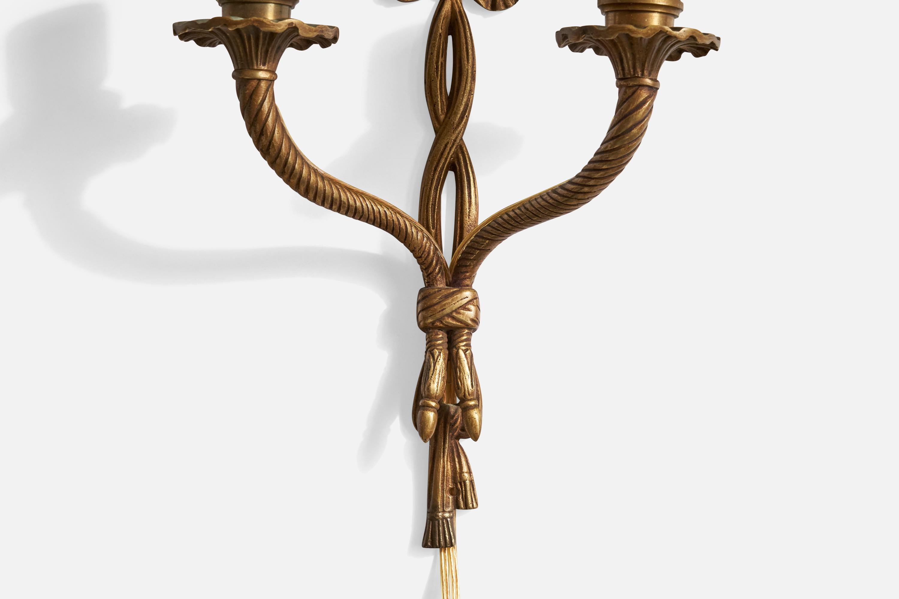 French Designer, Wall Lights, Brass, Fabric, France, 1940s For Sale 4