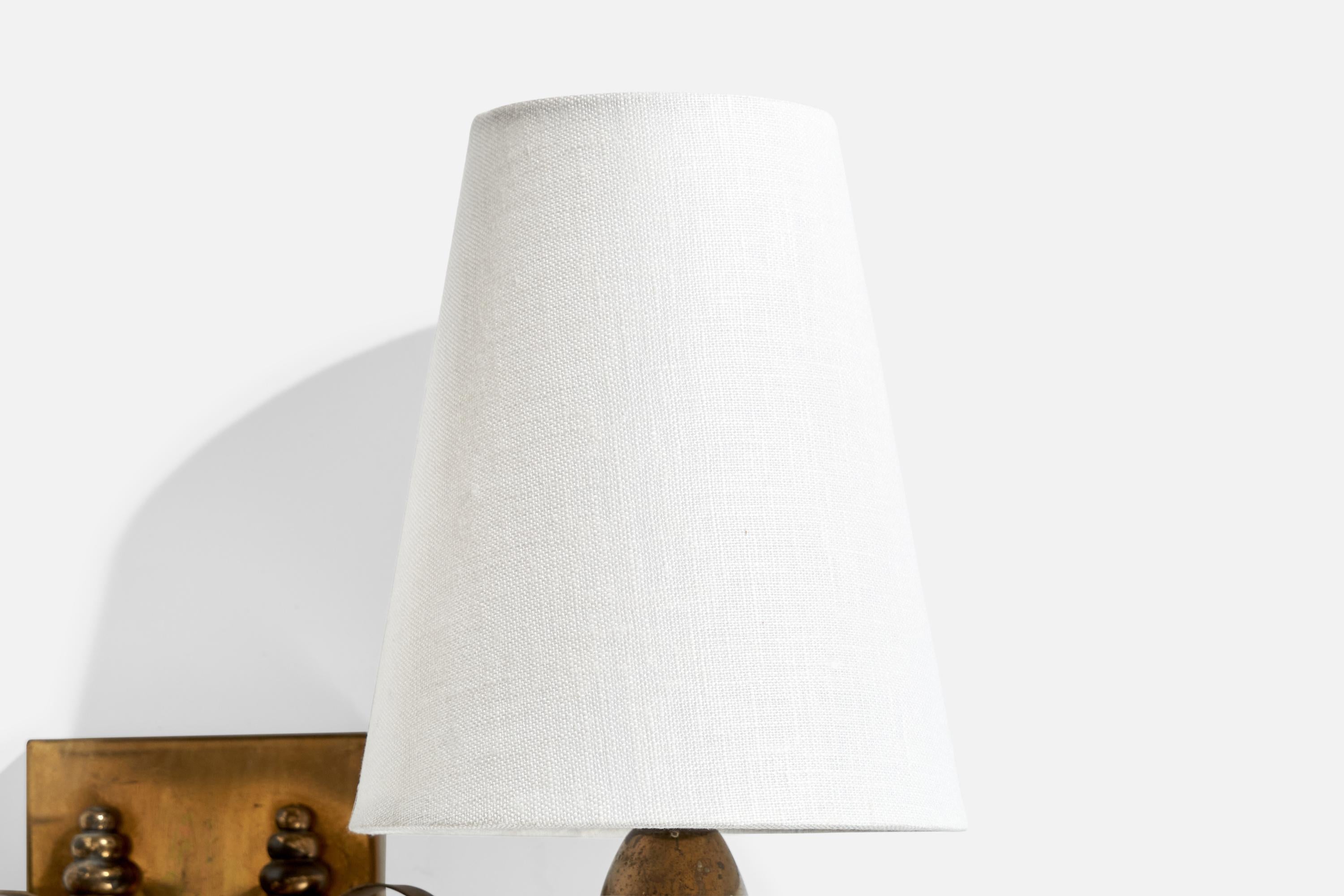 Designer francese, lampade da parete, ottone, tessuto, Francia, anni '1950 in vendita 3