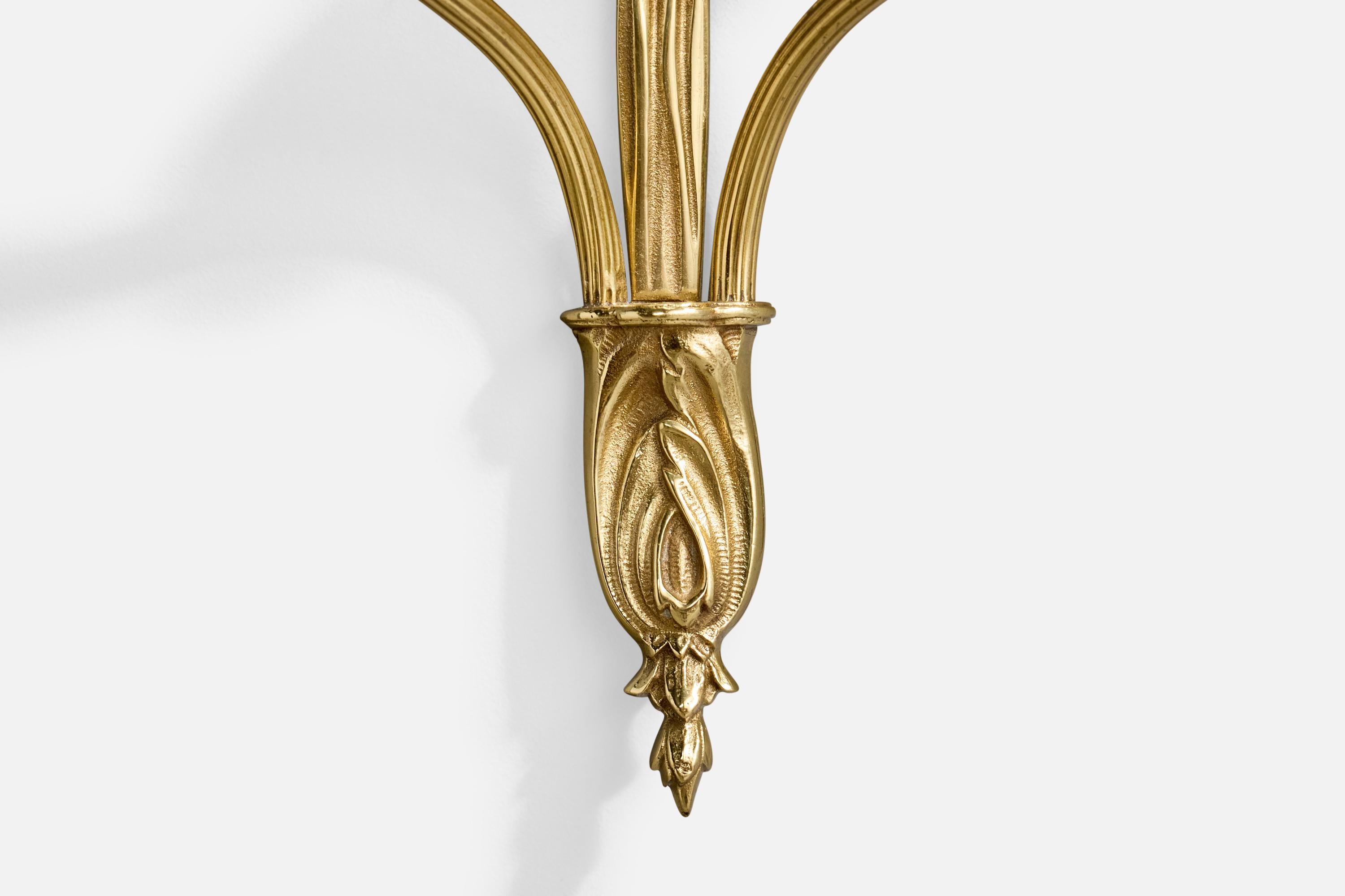 Französischer Designer, Wall Lights, Messing, Stoff, Frankreich, 1950er Jahre im Angebot 1