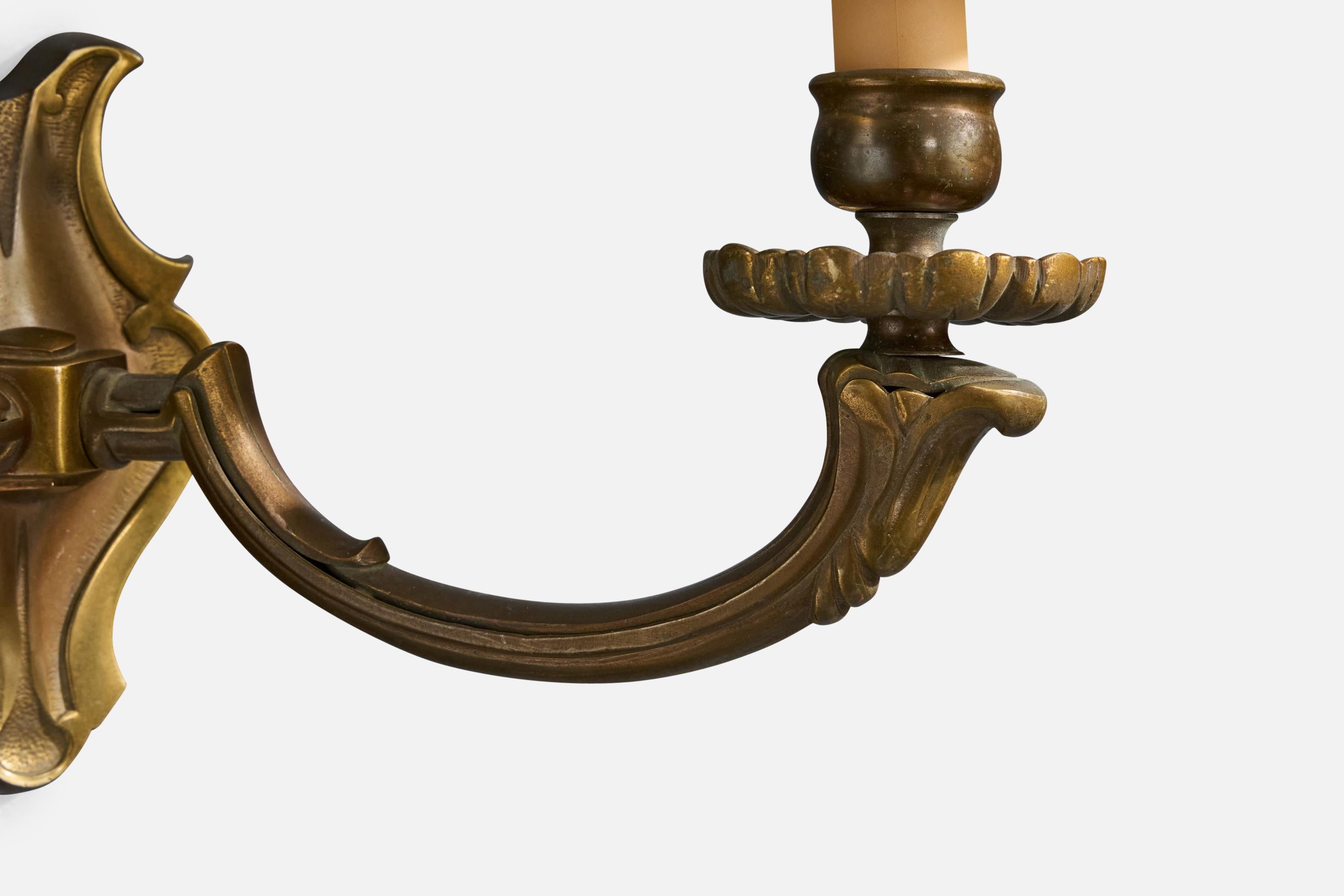 Ottone Designer francese, lampade da parete, ottone, tessuto, Francia, anni '1950 in vendita