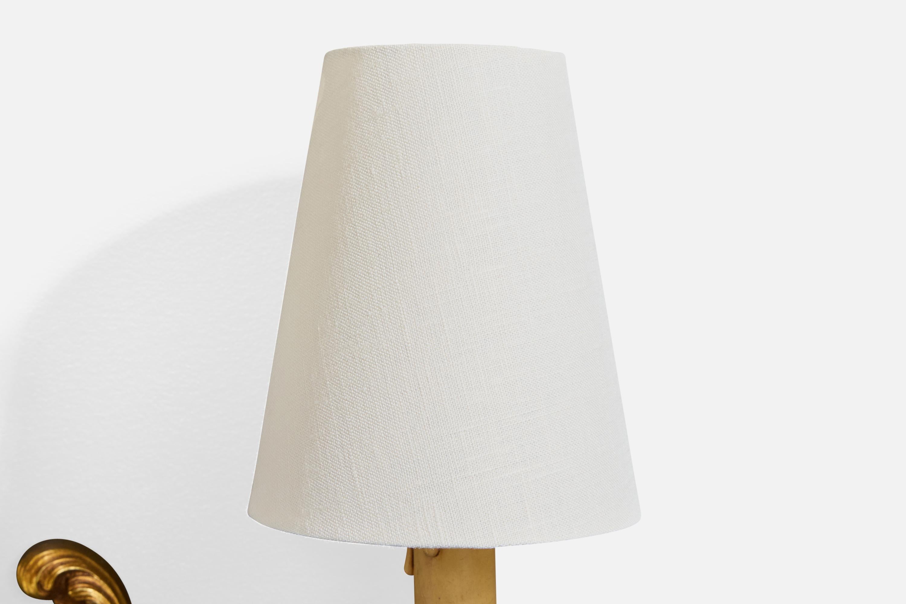 Designer francese, lampade da parete, ottone, tessuto, Francia, anni '1950 in vendita 2