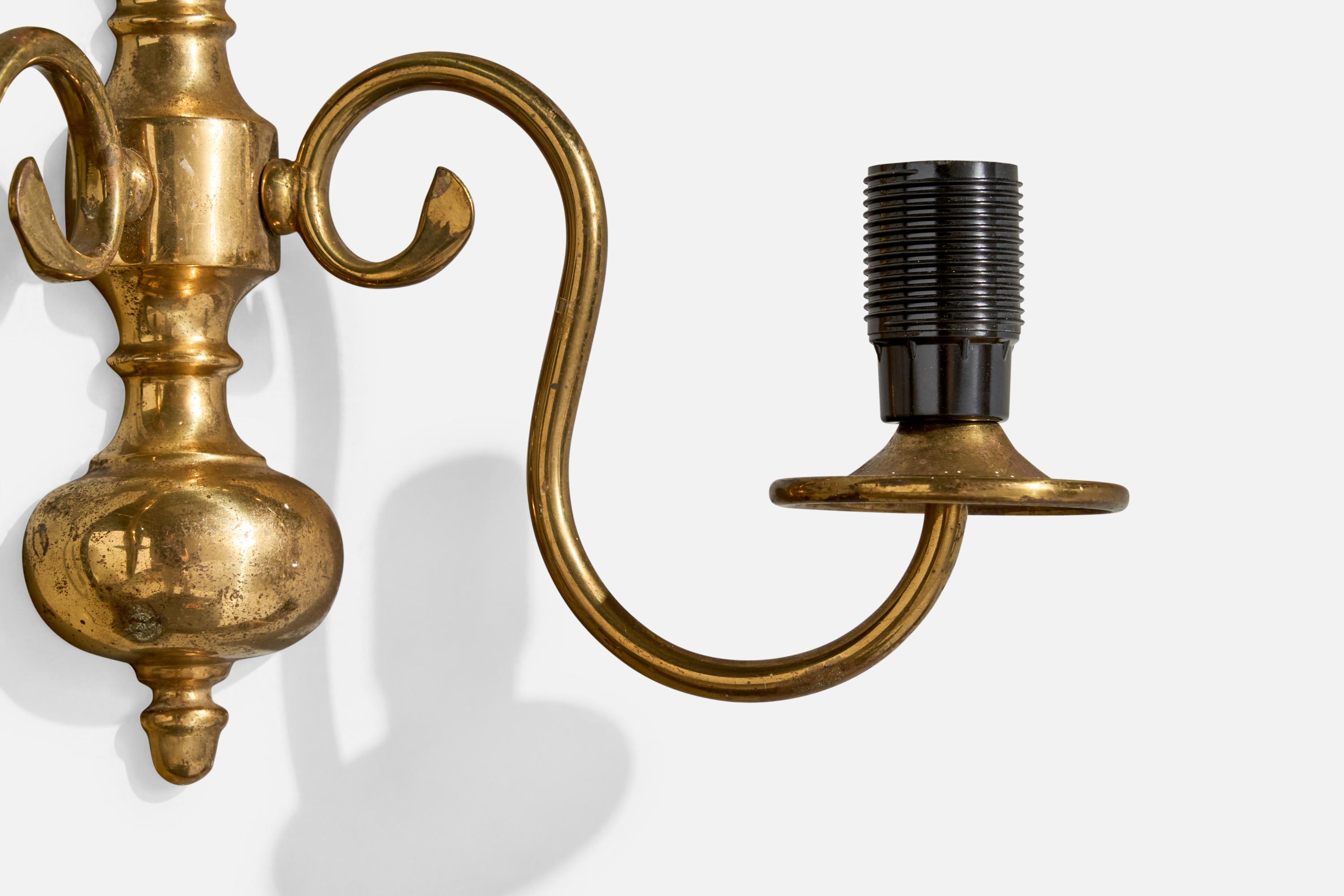 French Designer, Wall Lights, Brass, Fabric, France, 1960s For Sale 5