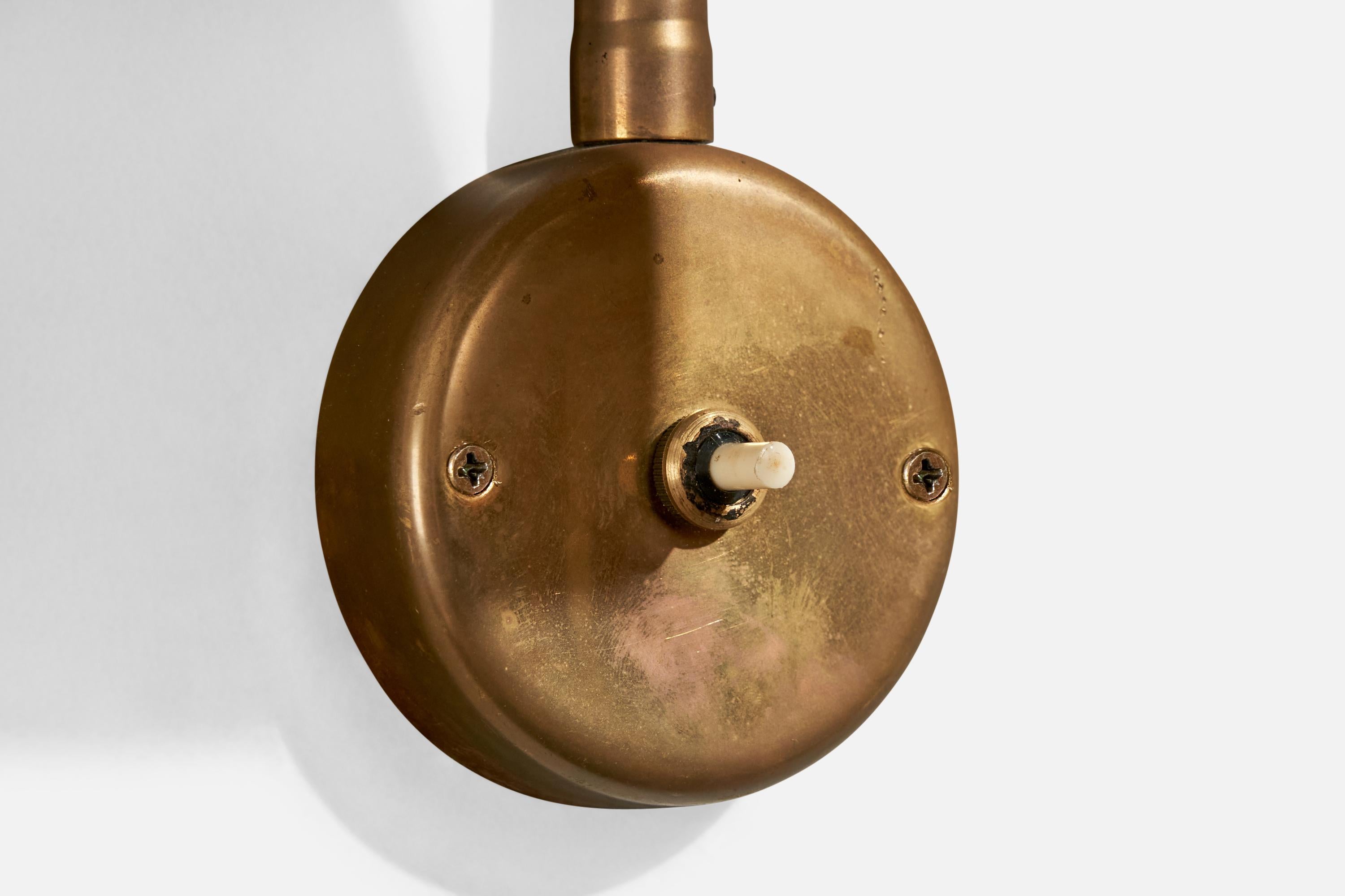 Metà XX secolo Designer francese, Lampade da parete, Ottone, Francia, anni '50 in vendita