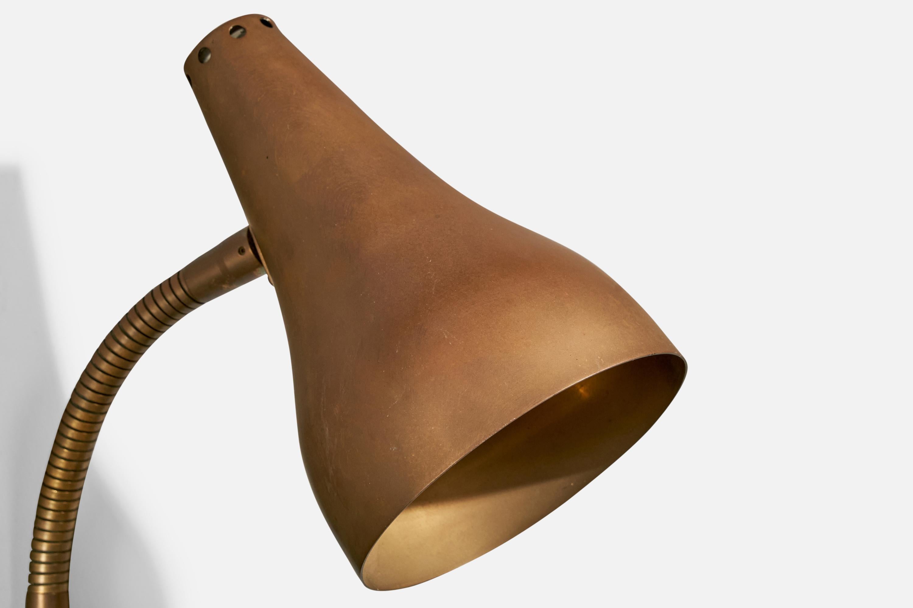 Designer francese, Lampade da parete, Ottone, Francia, anni '50 in vendita 3