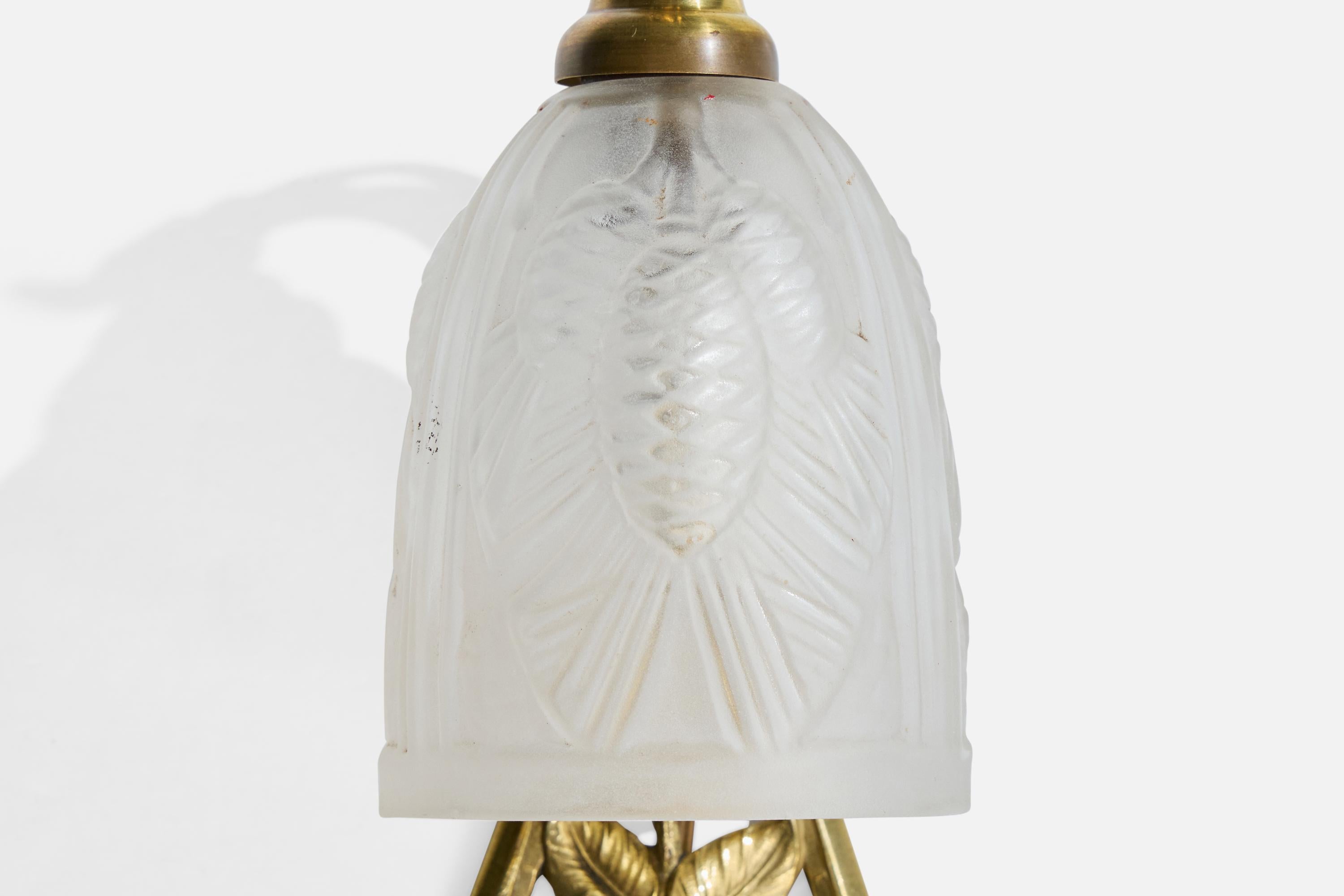 Designer francese, lampade da parete, ottone, vetro, Francia, anni '1930 in vendita 1
