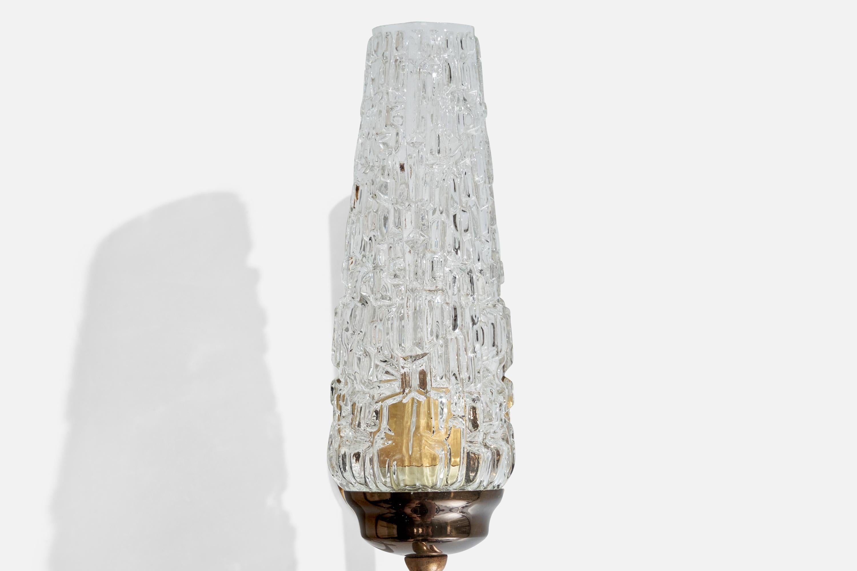 French Designer, Wall Lights, Brass, Glass, France, 1950s For Sale 5