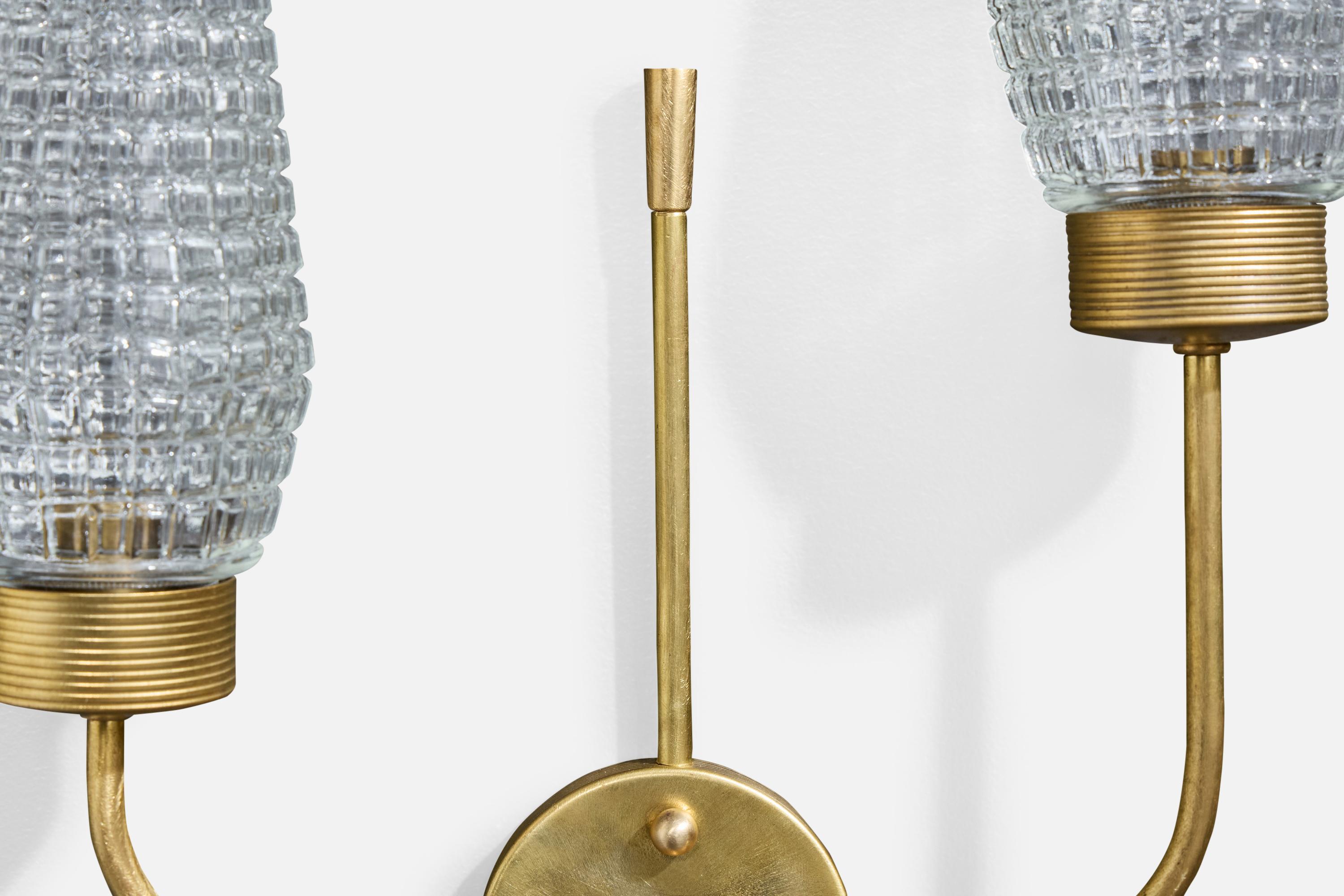 Diseñador francés, Apliques, Latón, Cristal, Francia, Años 1950 en venta 5