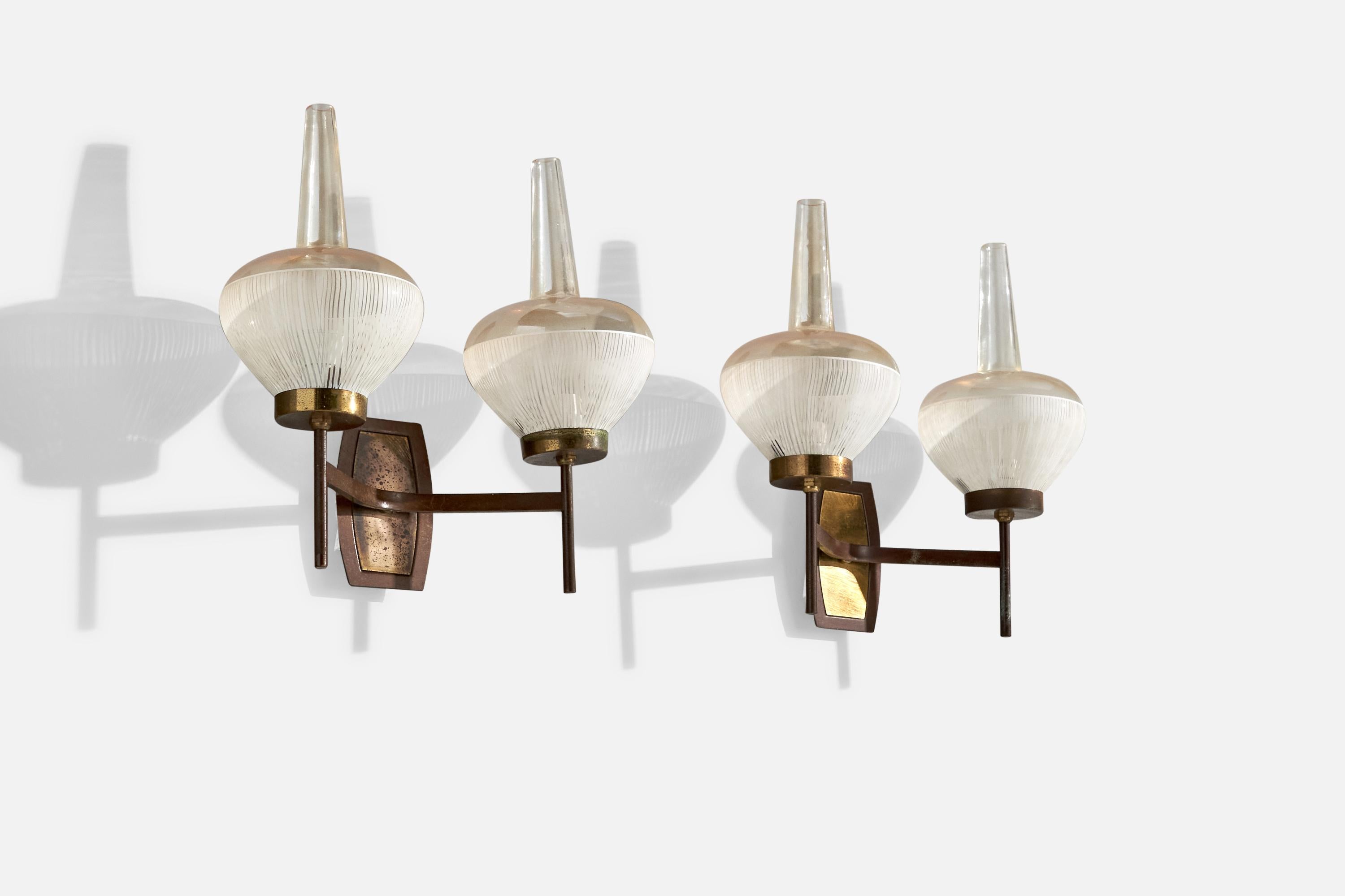 Mid-Century Modern French Designer, Wall Lights, Brass, Glass, France, 1950s For Sale