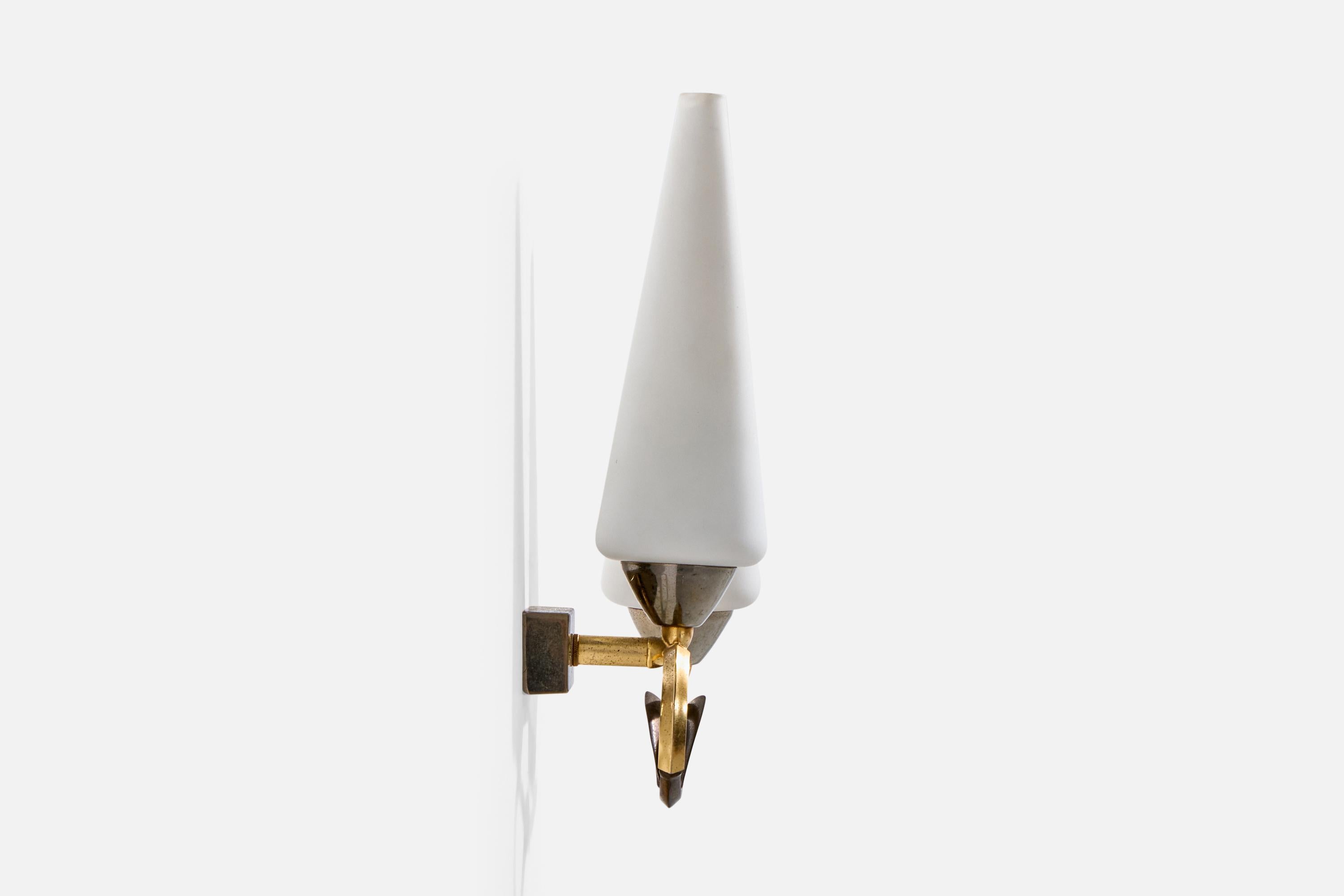 Mid-20th Century French Designer, Wall Lights, Brass, Glass, France, 1950s For Sale