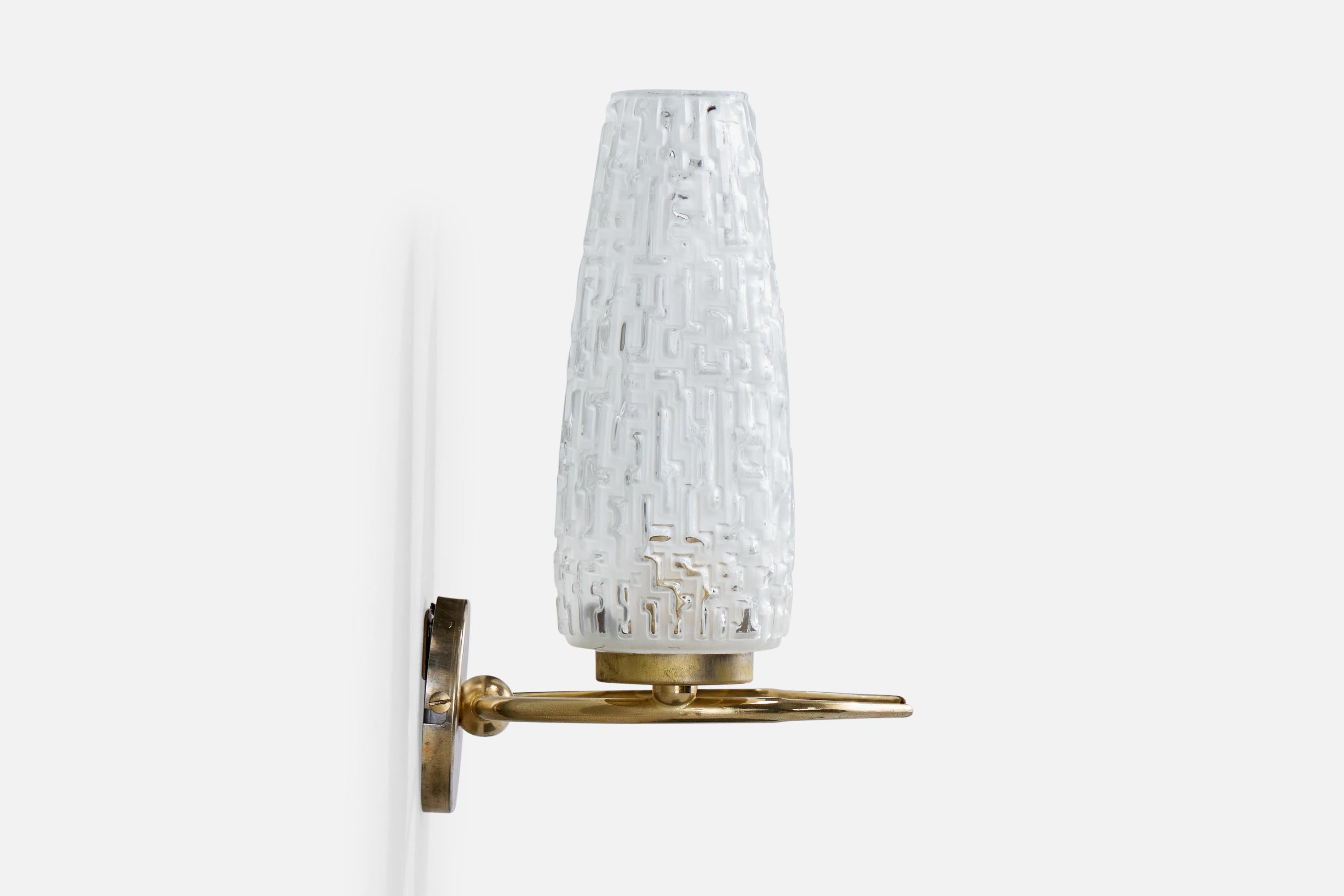 Mid-20th Century French Designer, Wall Lights, Brass, Glass, France, 1950s For Sale