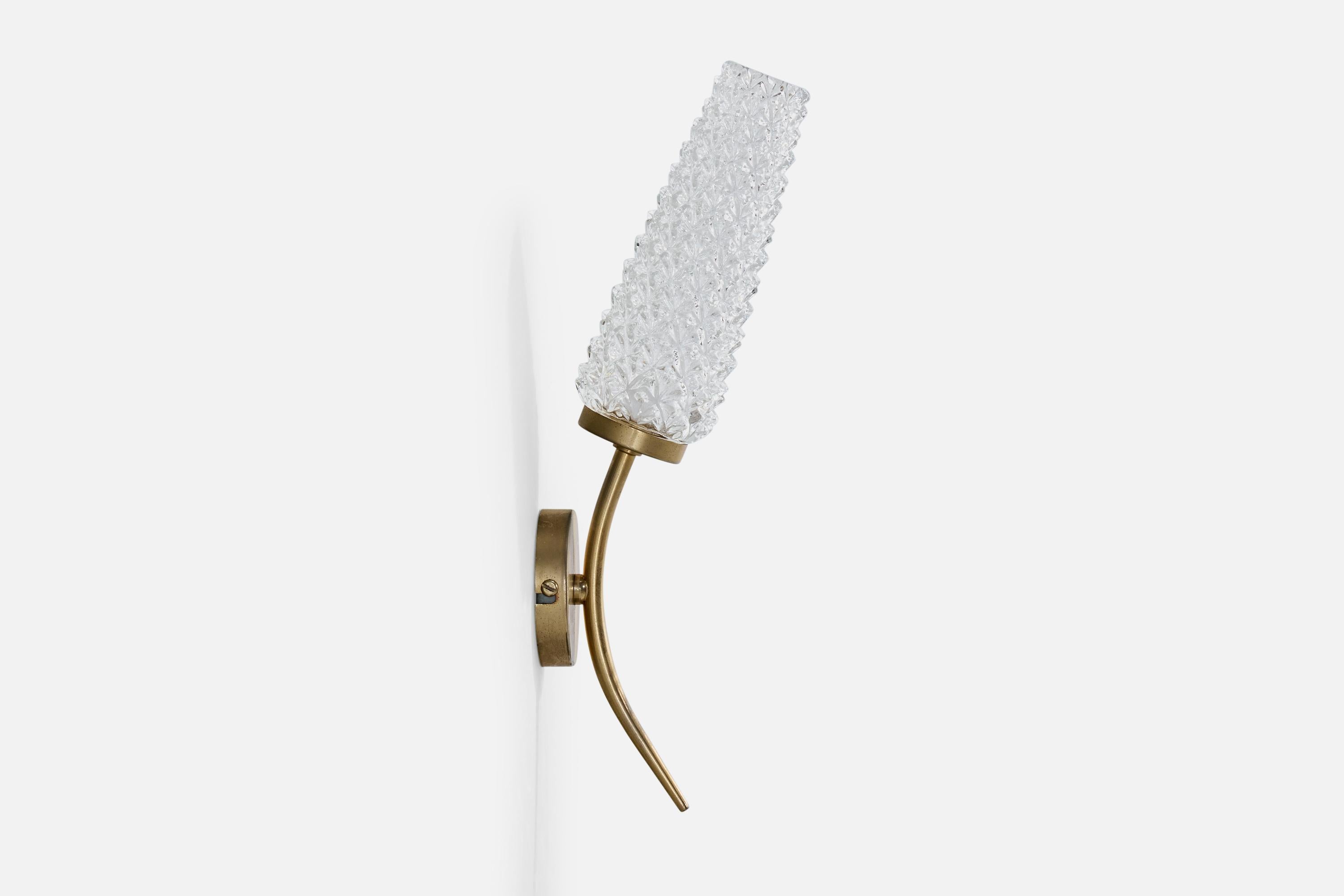 Mid-20th Century French Designer, Wall Lights, Brass, Glass, France, 1950s For Sale