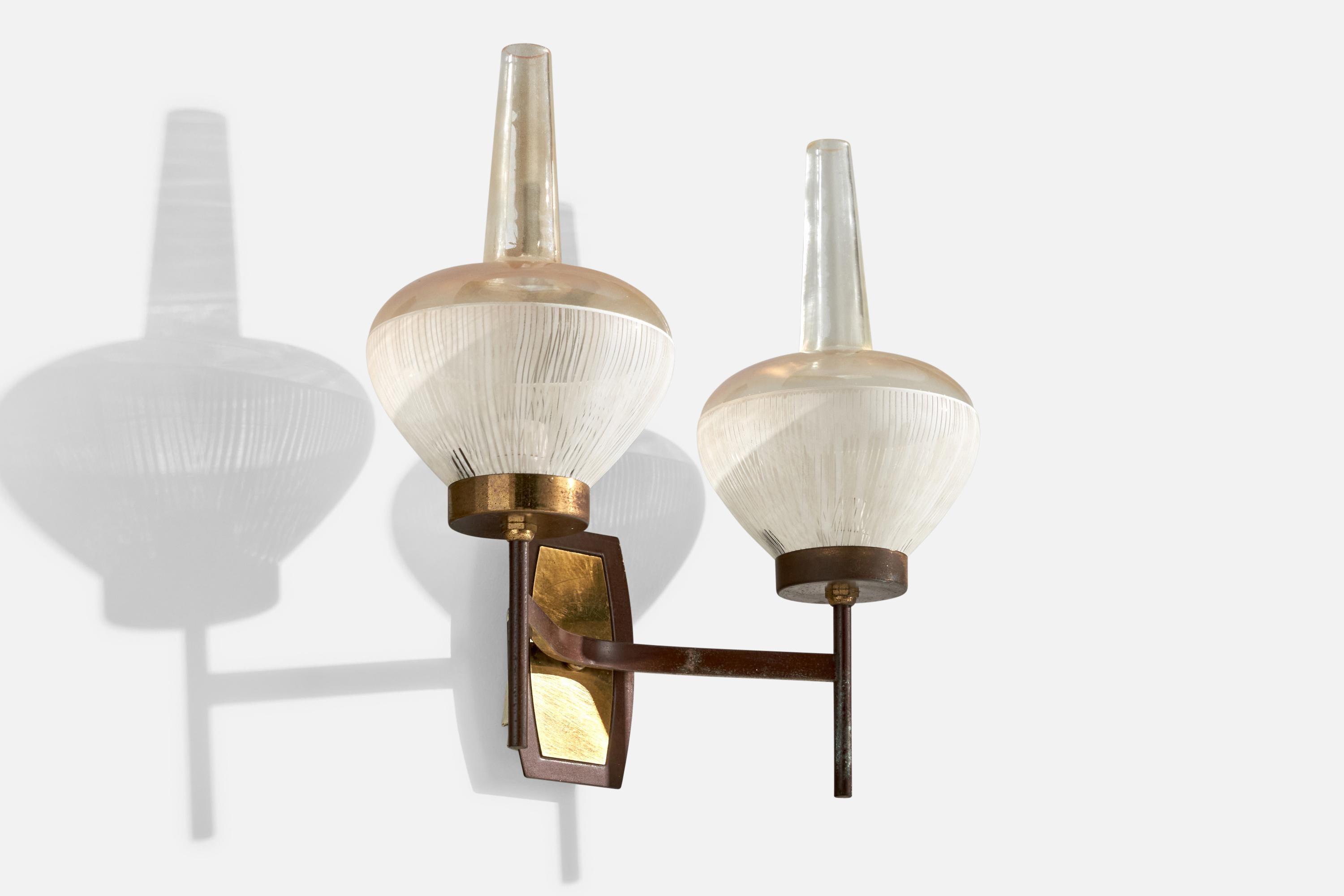 French Designer, Wall Lights, Brass, Glass, France, 1950s For Sale 1