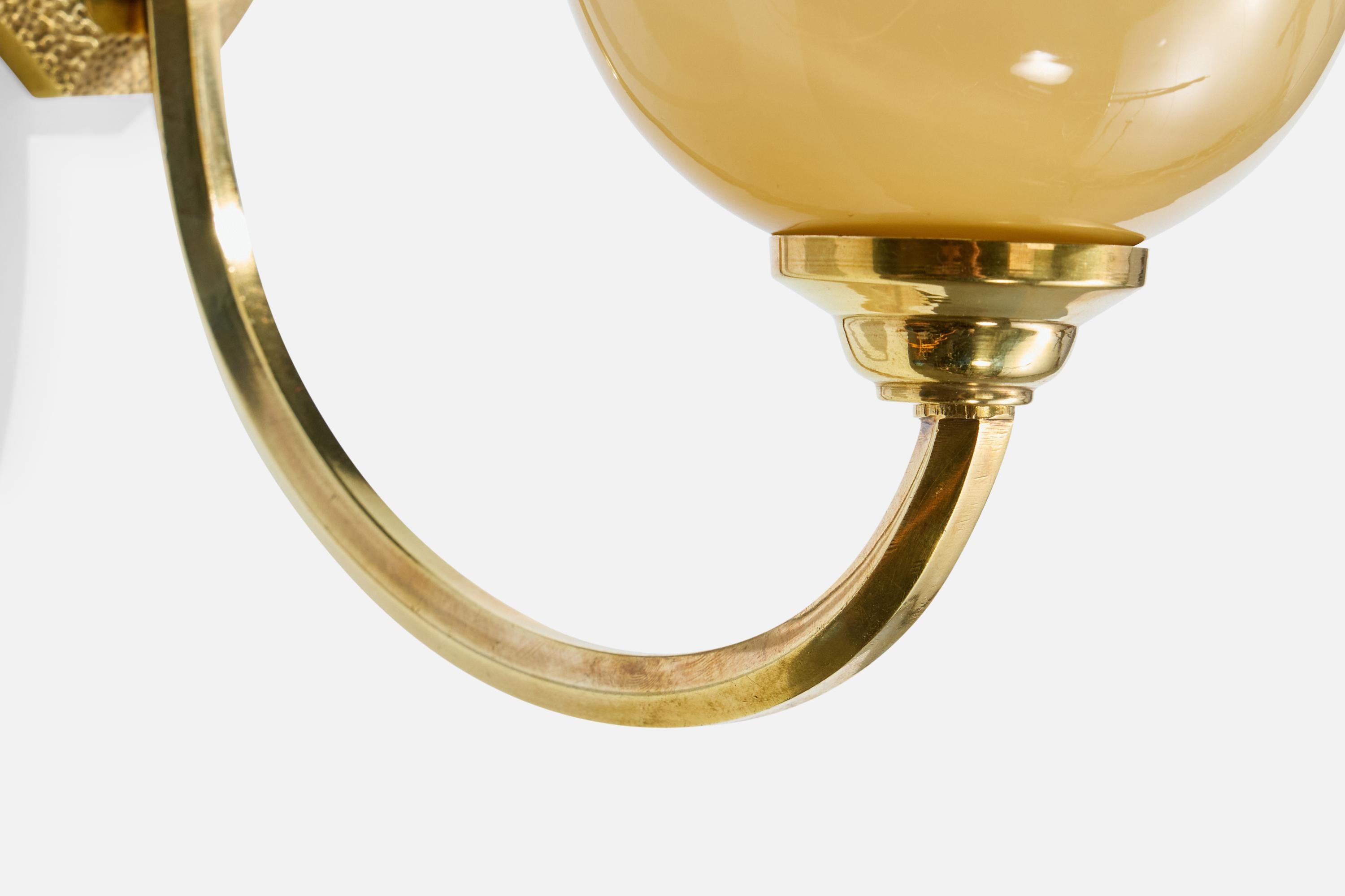 Design/One, appliques, laiton, verre, France, années 1950 en vente 1