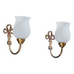 Designer francese, lampade da parete, ottone, vetro, Francia, anni '1950