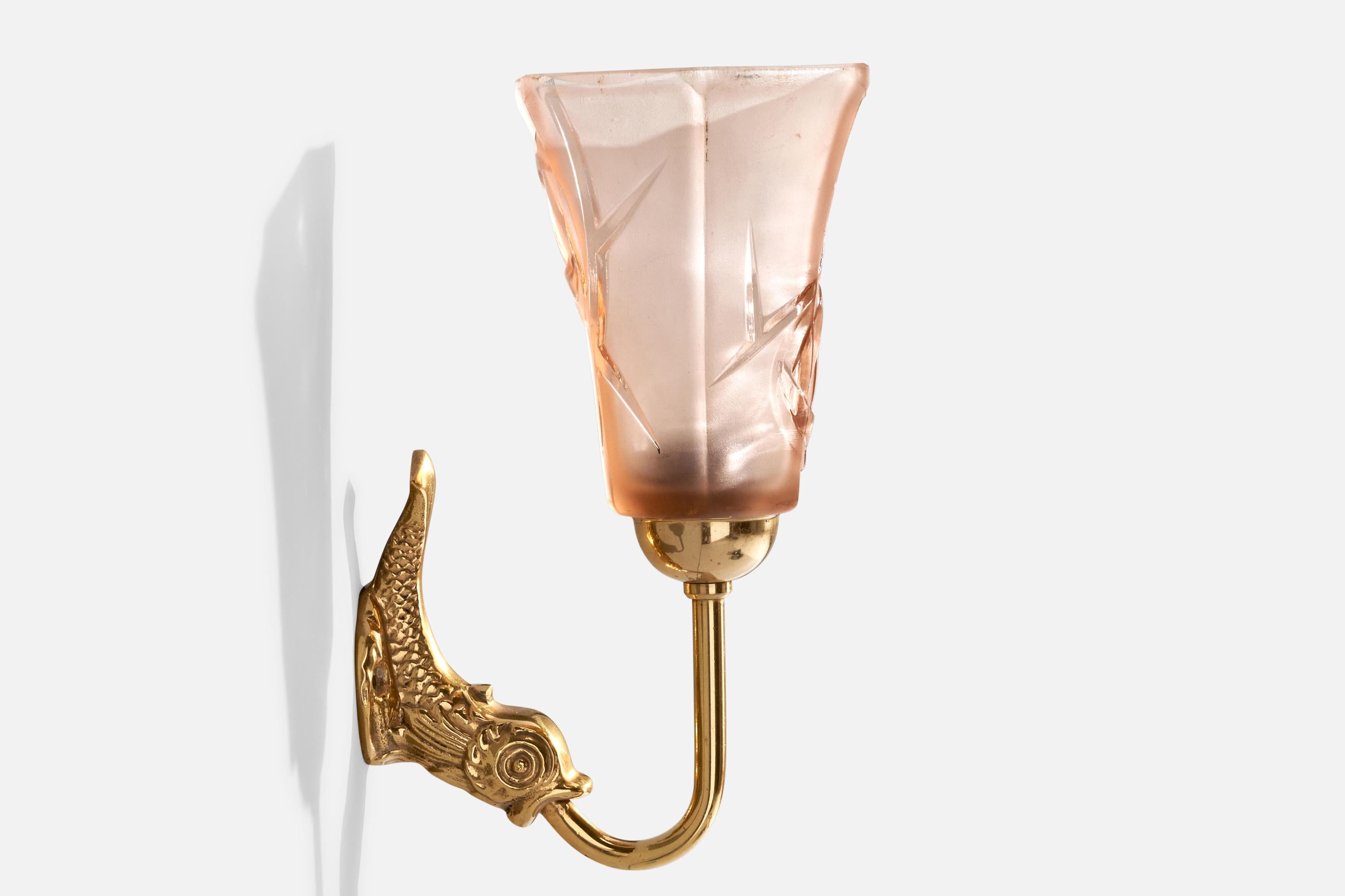 Ottone Designer francese, lampade da parete, ottone, vetro, Francia, anni '1970 in vendita