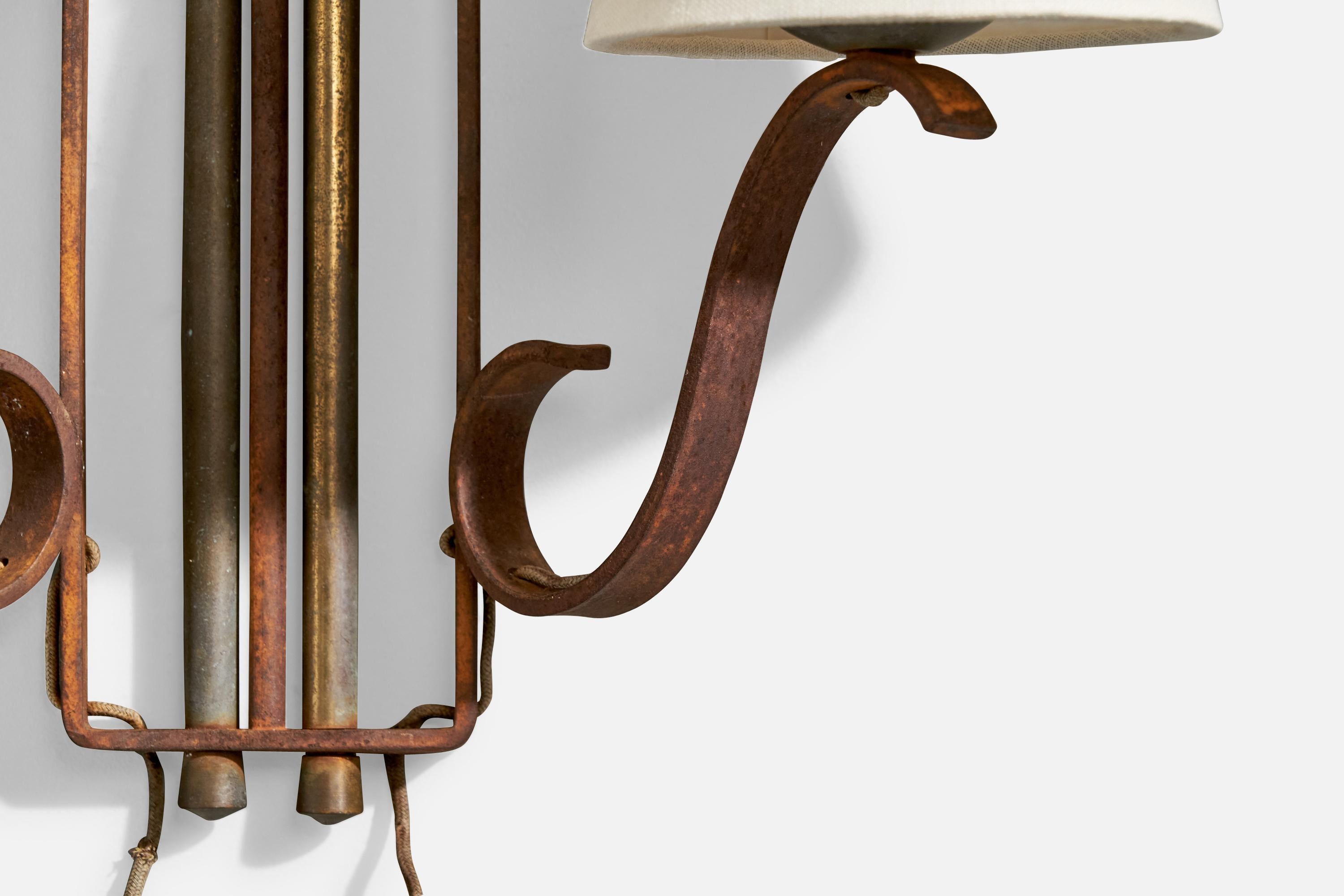 Design francese, lampade da parete, ottone, metallo, tessuto, Francia, anni '1940 in vendita 7