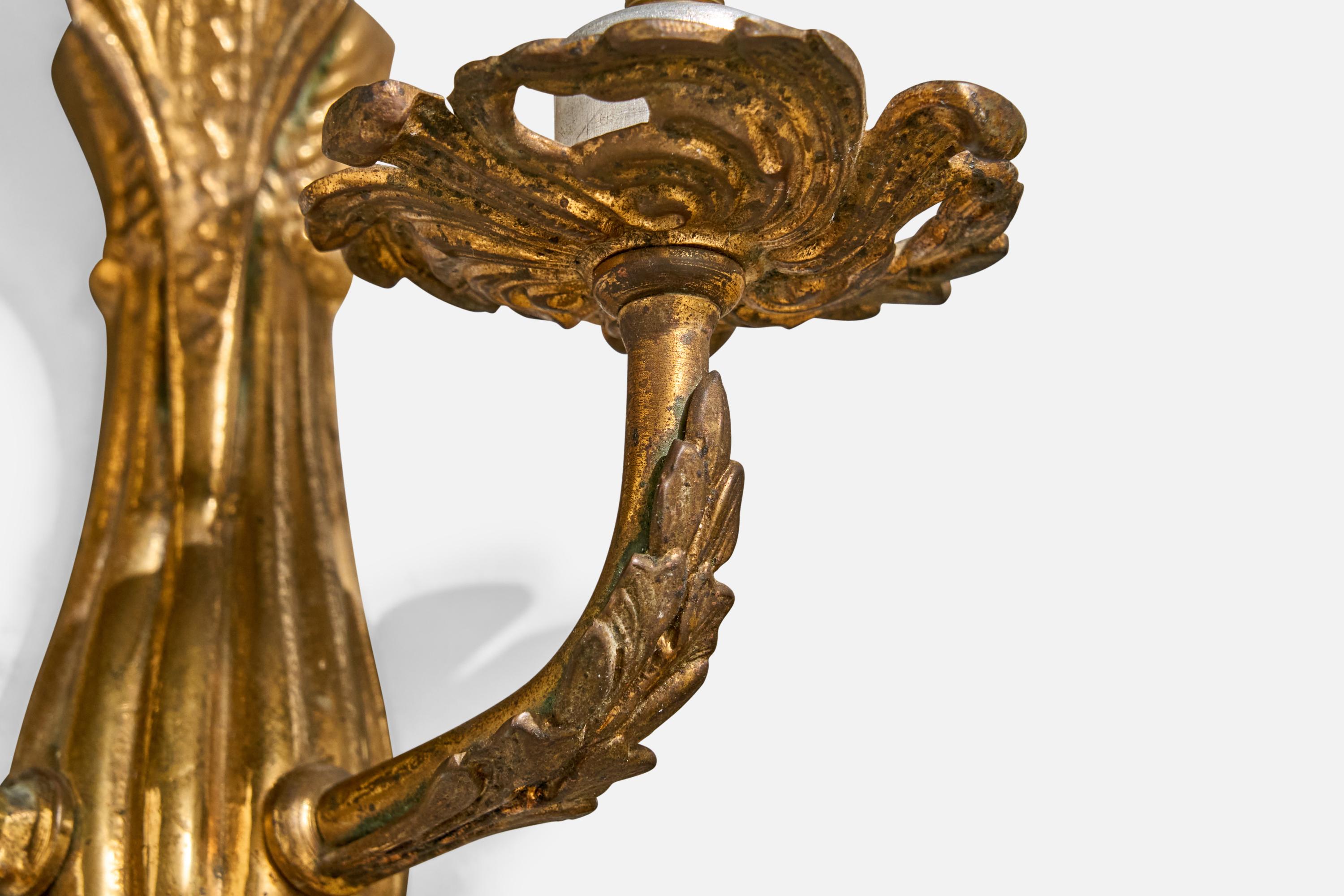 Francese Design francese, lampade da parete, ottone, metallo, tessuto, Francia, anni '1940 in vendita