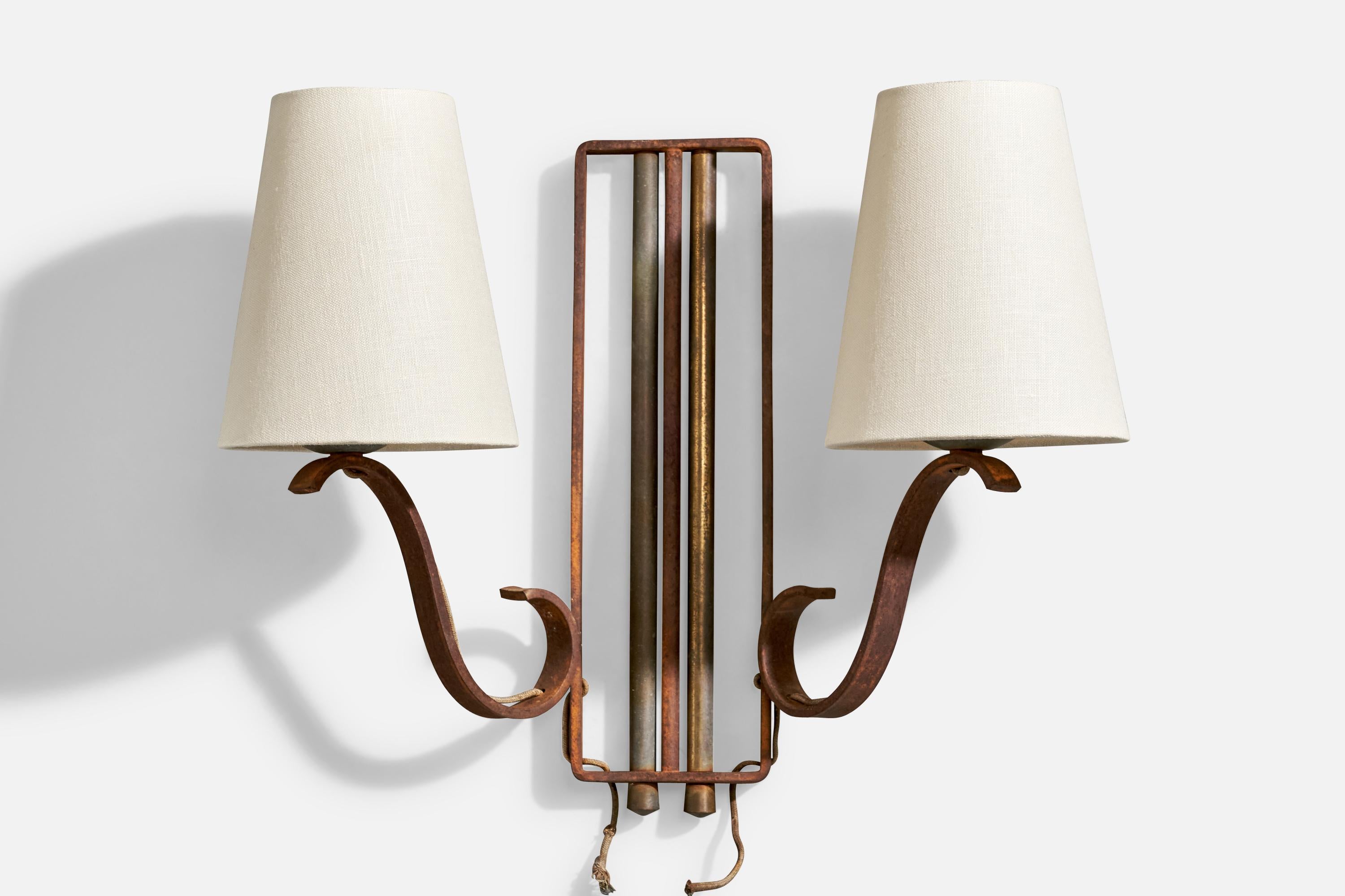 Design francese, lampade da parete, ottone, metallo, tessuto, Francia, anni '1940 in vendita 2