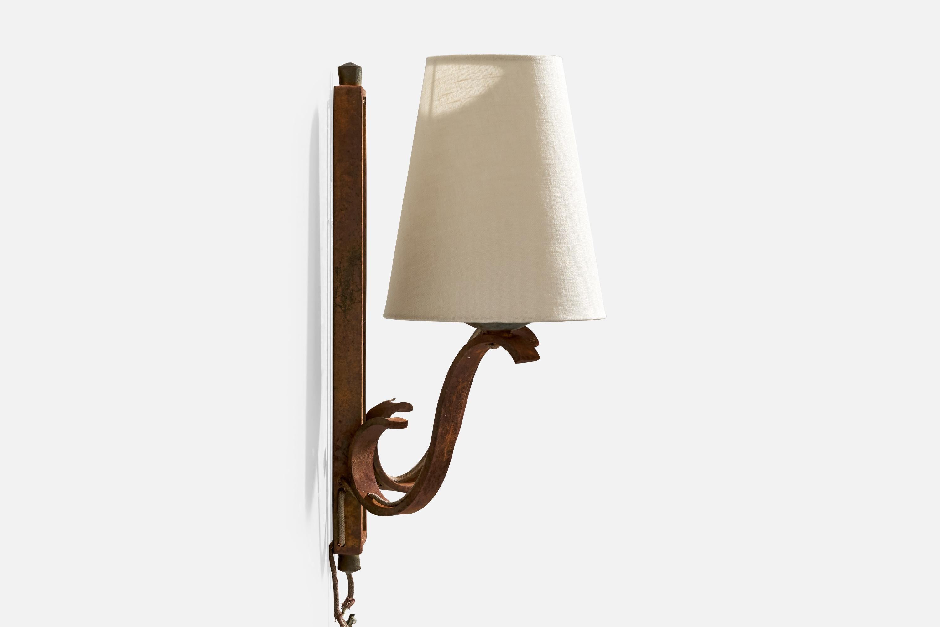 Design francese, lampade da parete, ottone, metallo, tessuto, Francia, anni '1940 in vendita 3