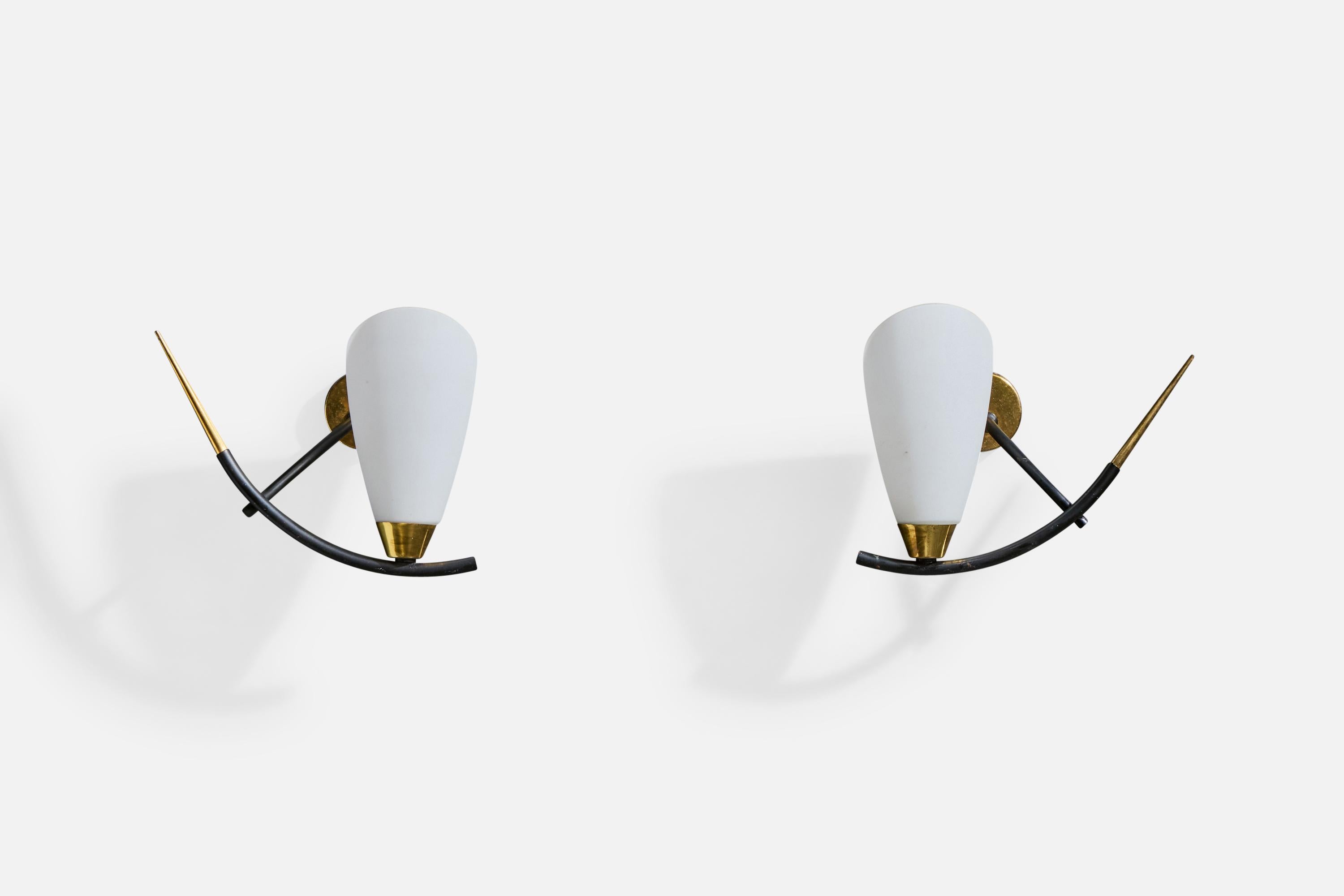 Mid-Century Modern Design/One, Design-Light, laiton, métal, verre, France, années 1950 en vente