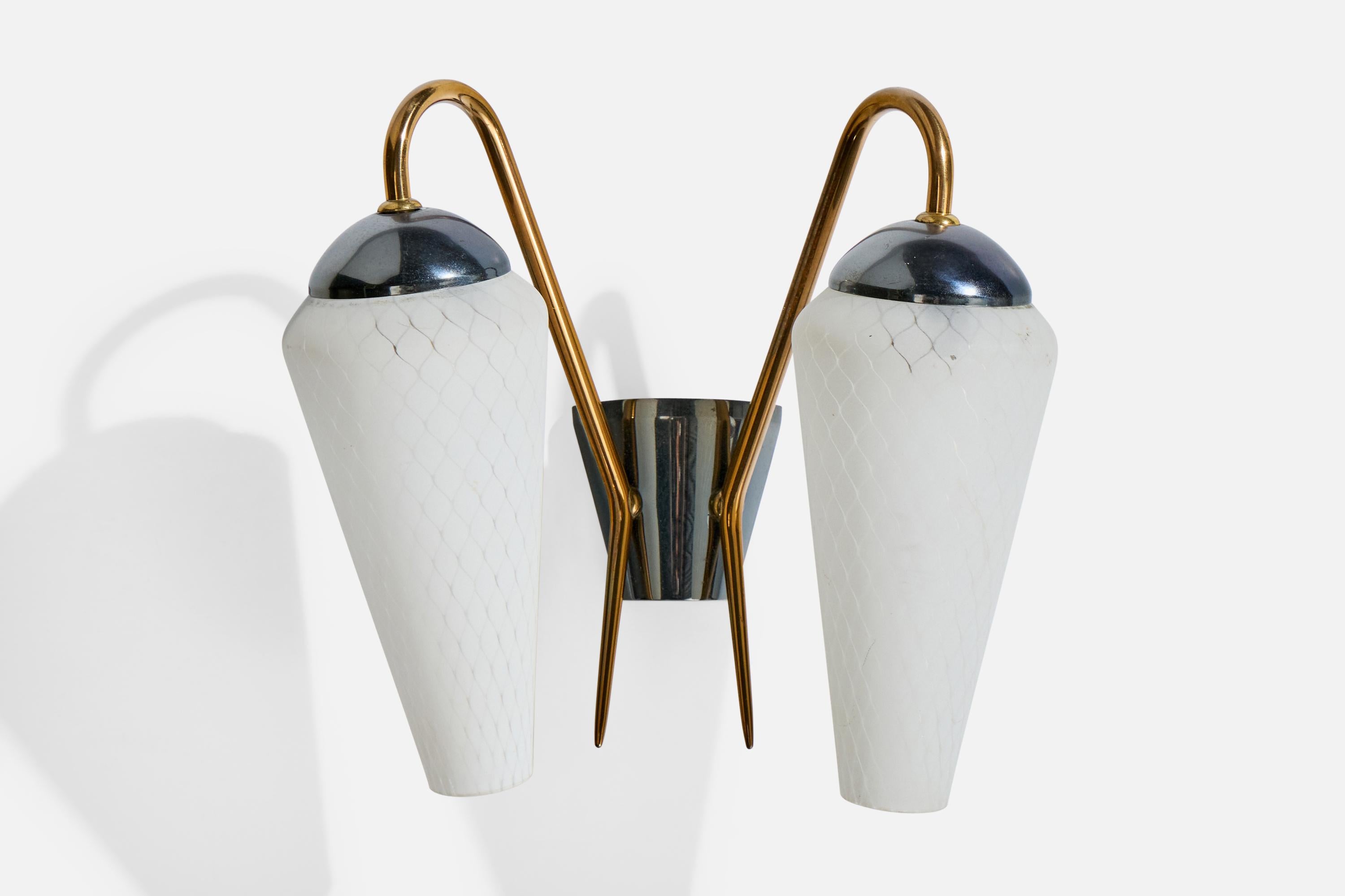 Diseñador francés, Apliques, Latón, Metal, Vidrio, Francia, Años 50 Francés en venta