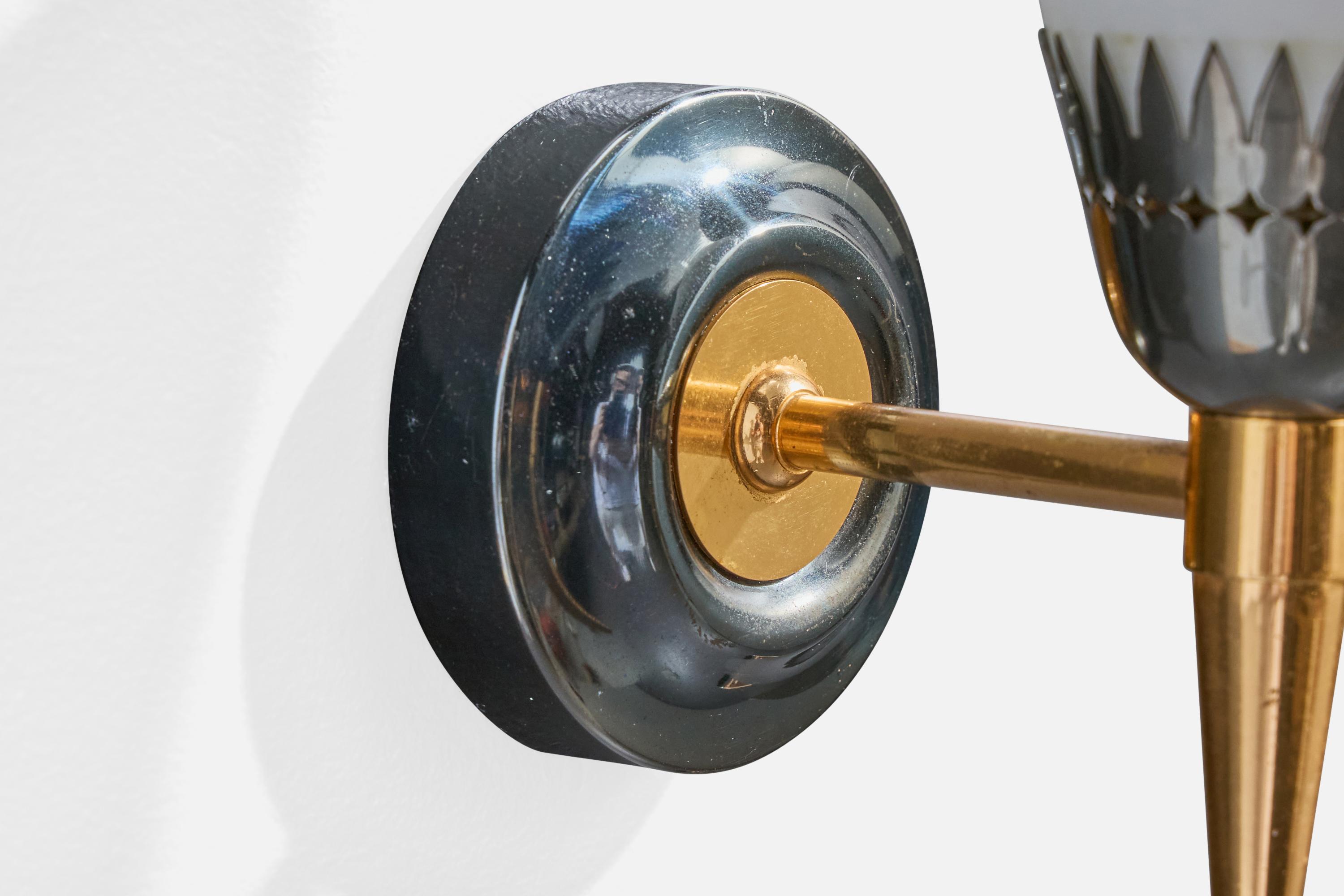 Diseñador francés, Apliques, Latón, Metal, Vidrio, Francia, Años 50 en venta 1