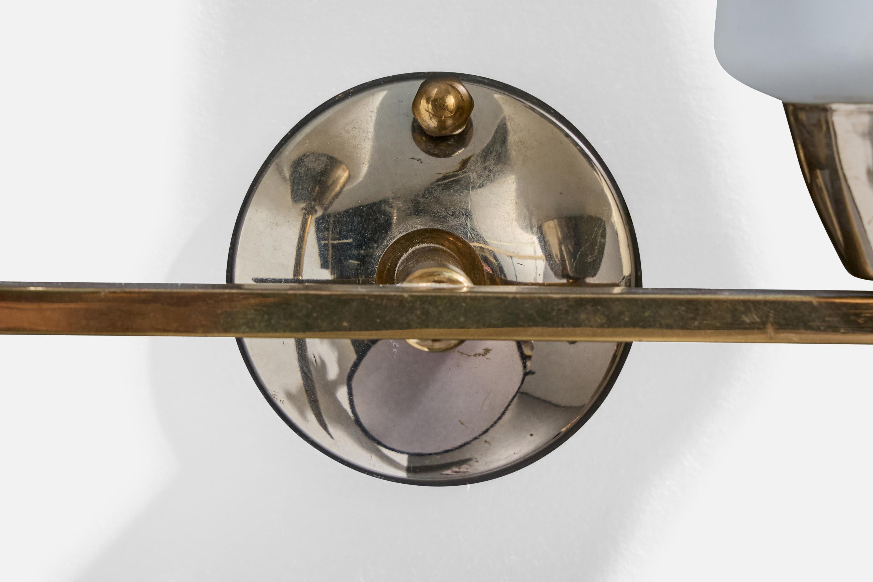 Verre Design/One, Design-Light, laiton, métal, verre, France, années 1950 en vente