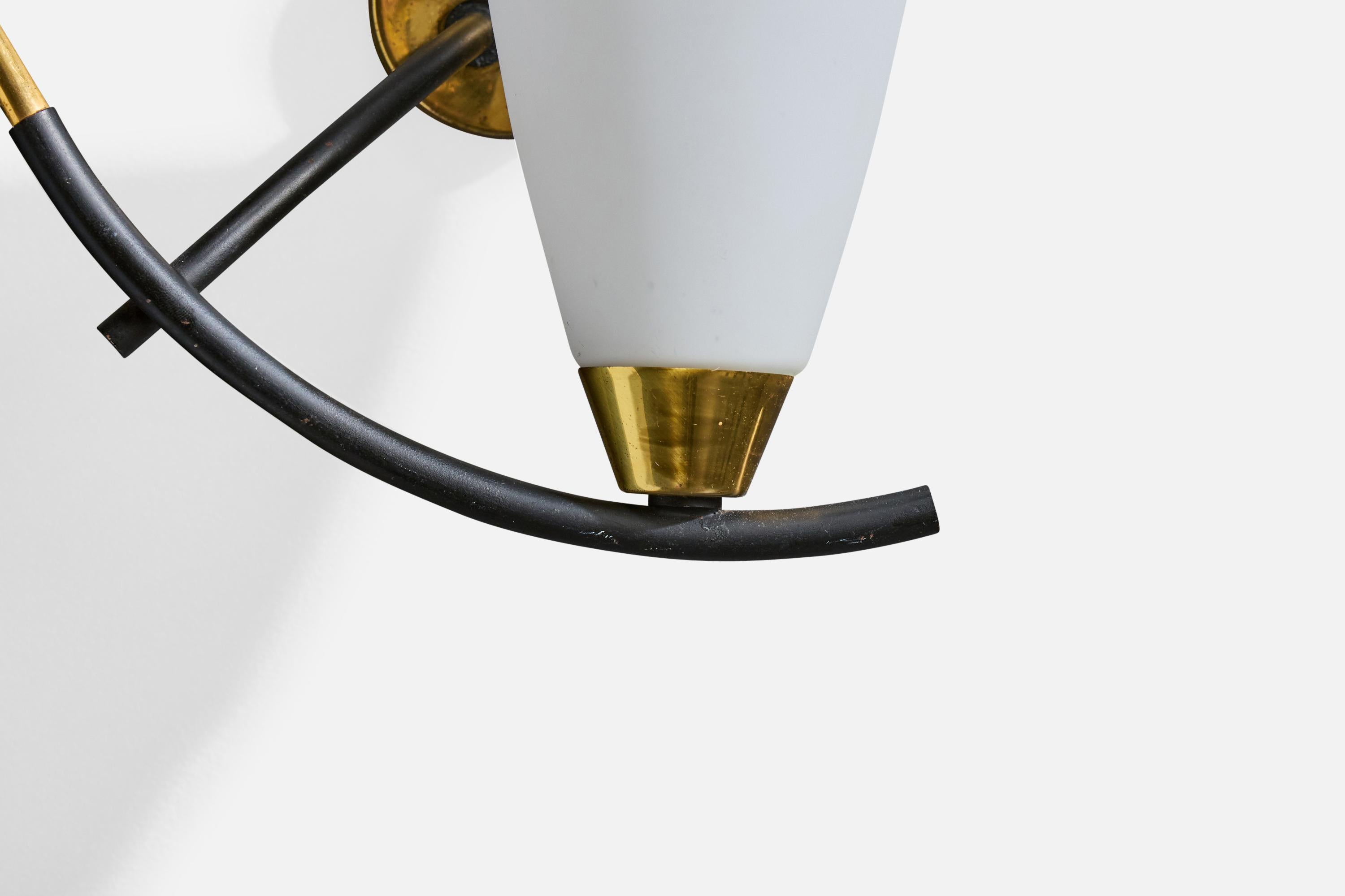 Métal Design/One, Design-Light, laiton, métal, verre, France, années 1950 en vente