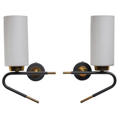 Französischer Designer, Wandleuchten, Messing, Metall, Glas, Frankreich, 1950er Jahre