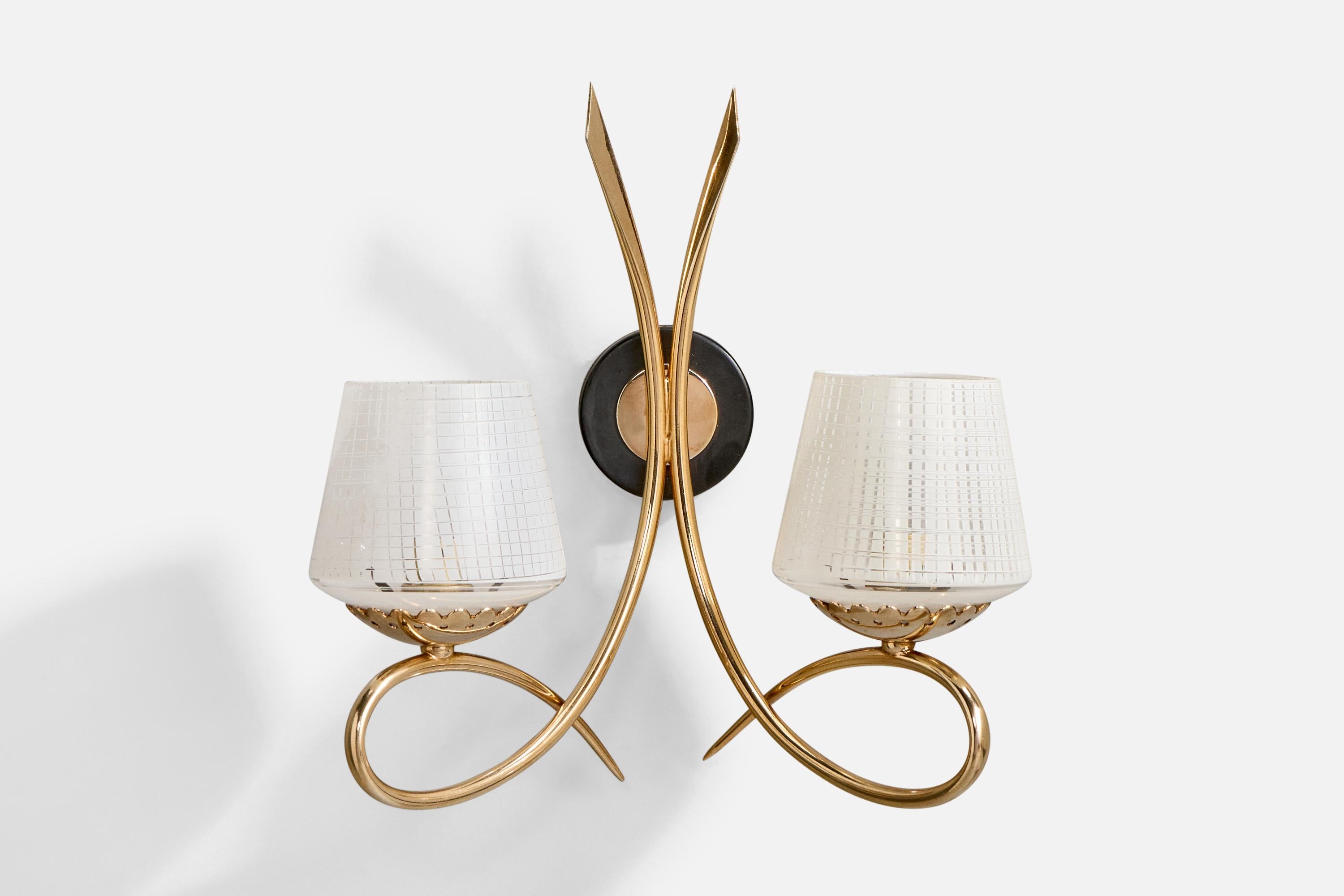 Français Design/One, Design-Light, laiton, métal, verre, France, années 1960 en vente