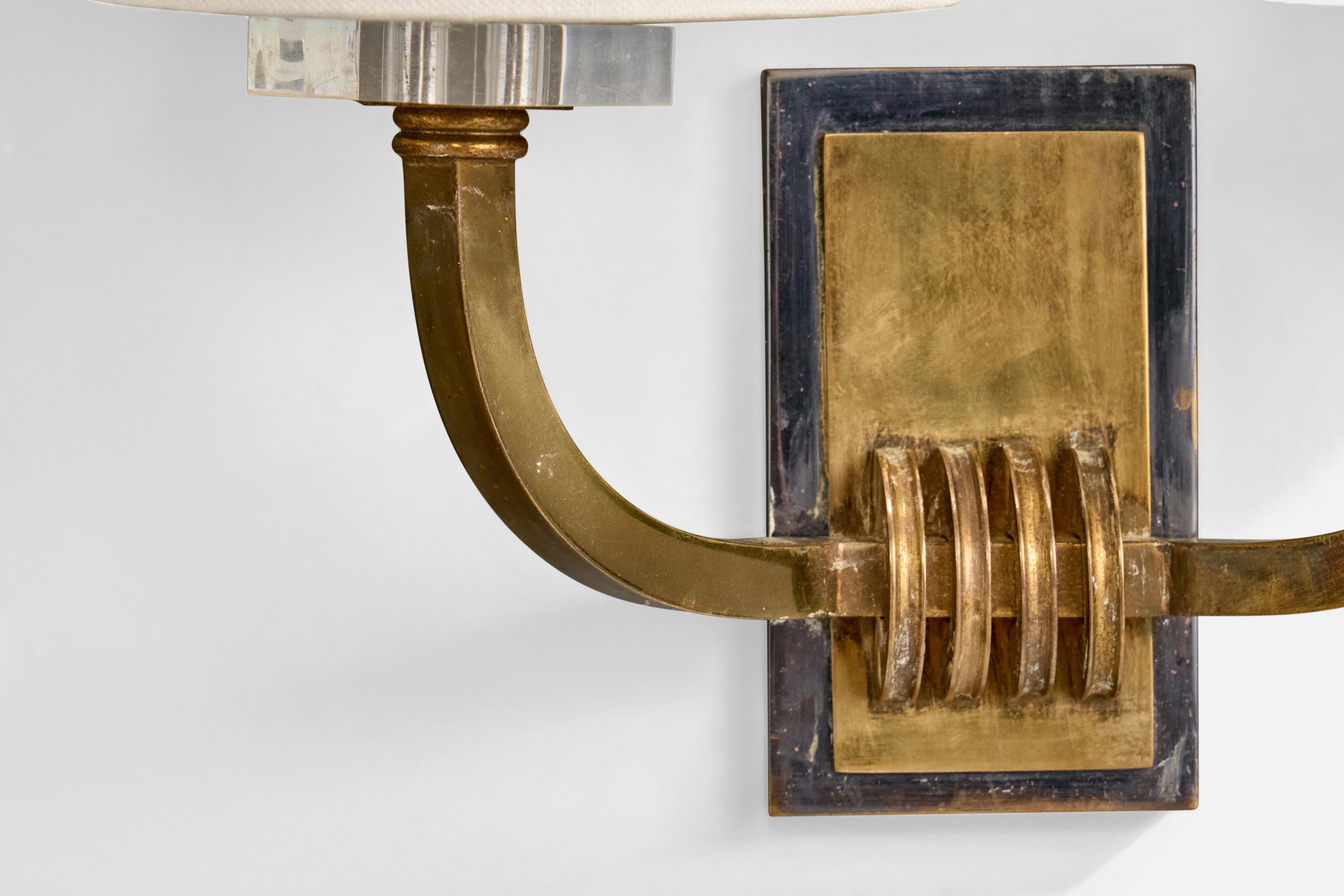 Métal Design-Light, laiton, métal, plexiglas, tissu, France, années 1950 en vente