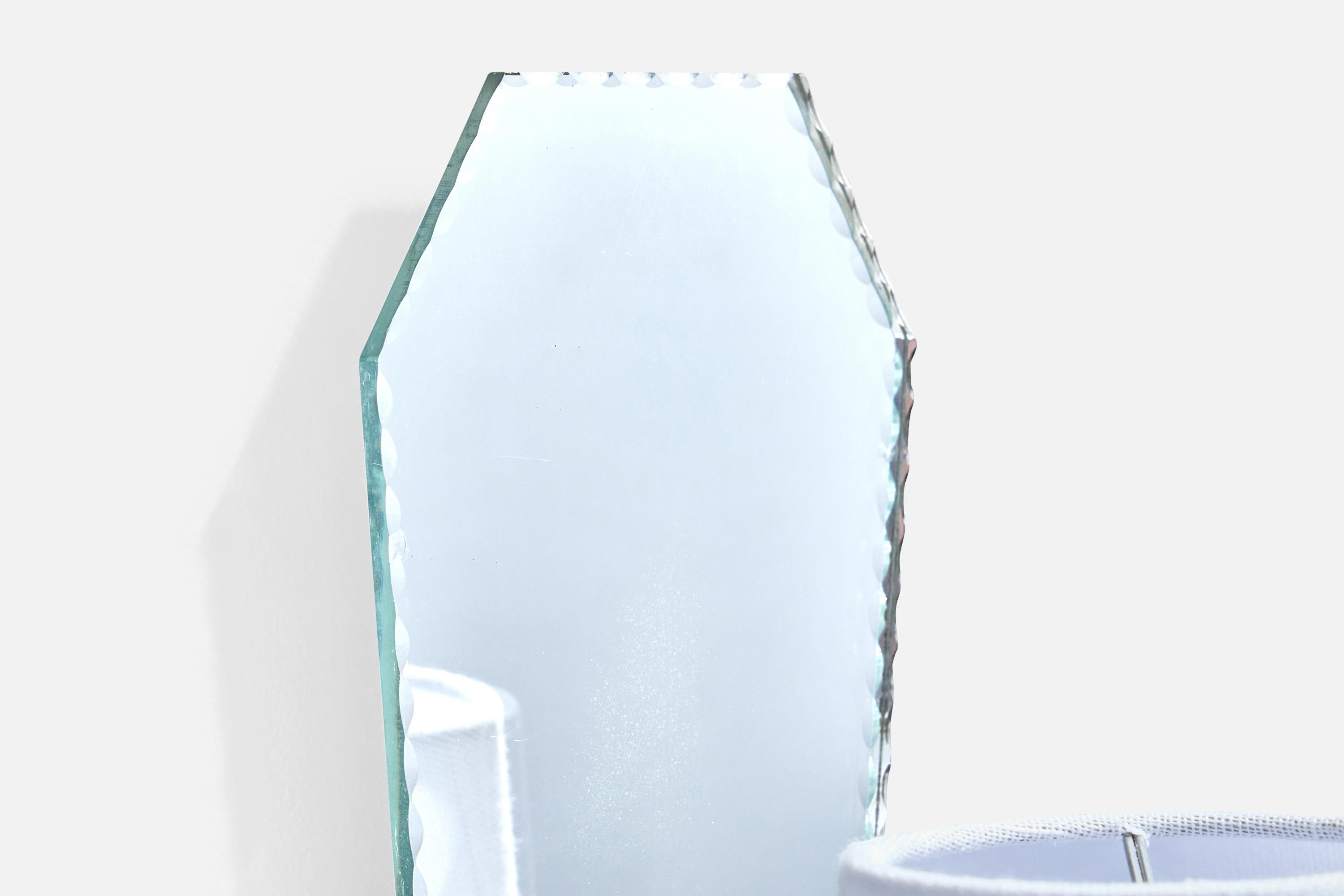 Ottone Designer francese, lampade da parete, ottone, specchio, tessuto, Francia, anni '50 in vendita