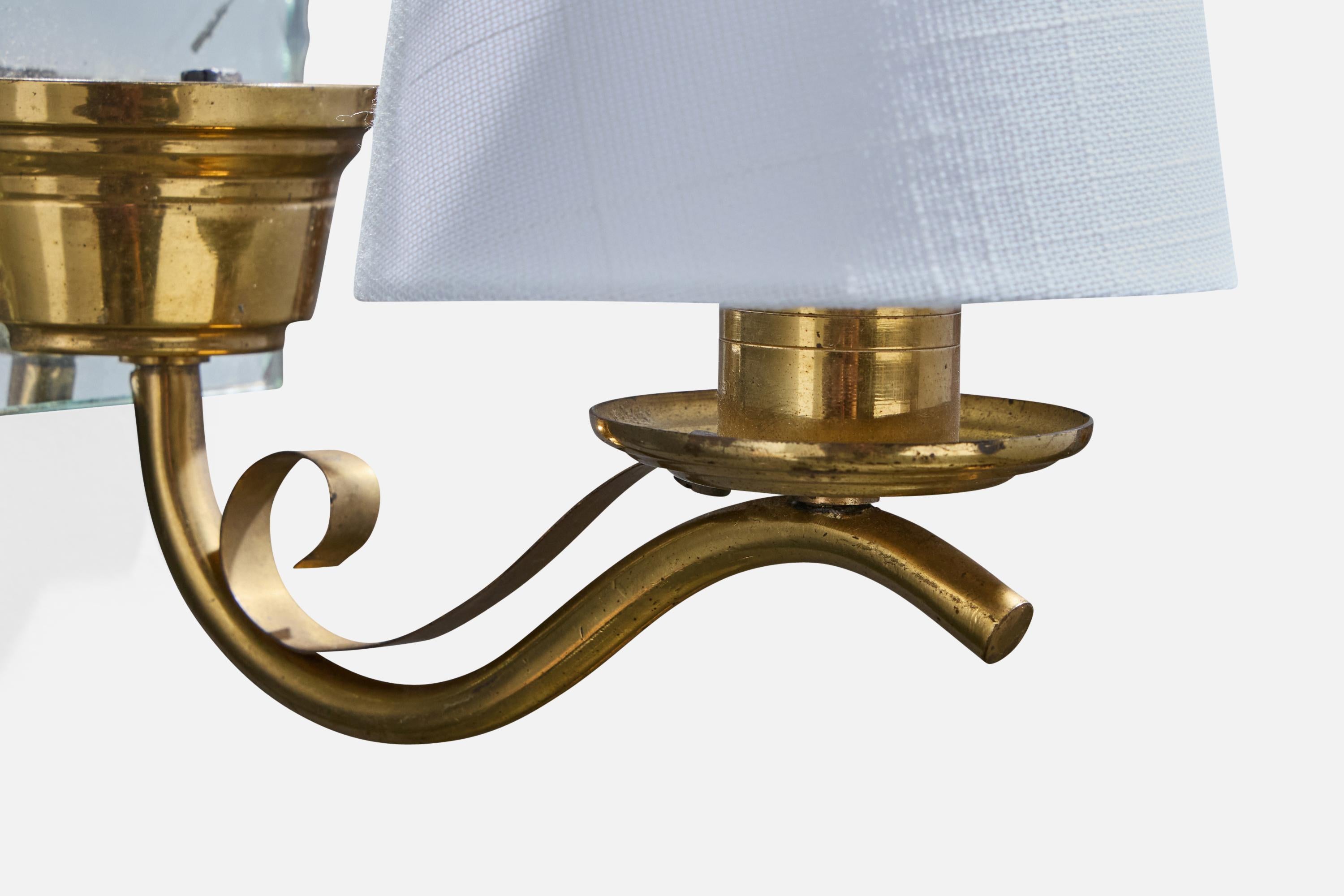 Designer francese, lampade da parete, ottone, specchio, tessuto, Francia, anni '50 in vendita 2