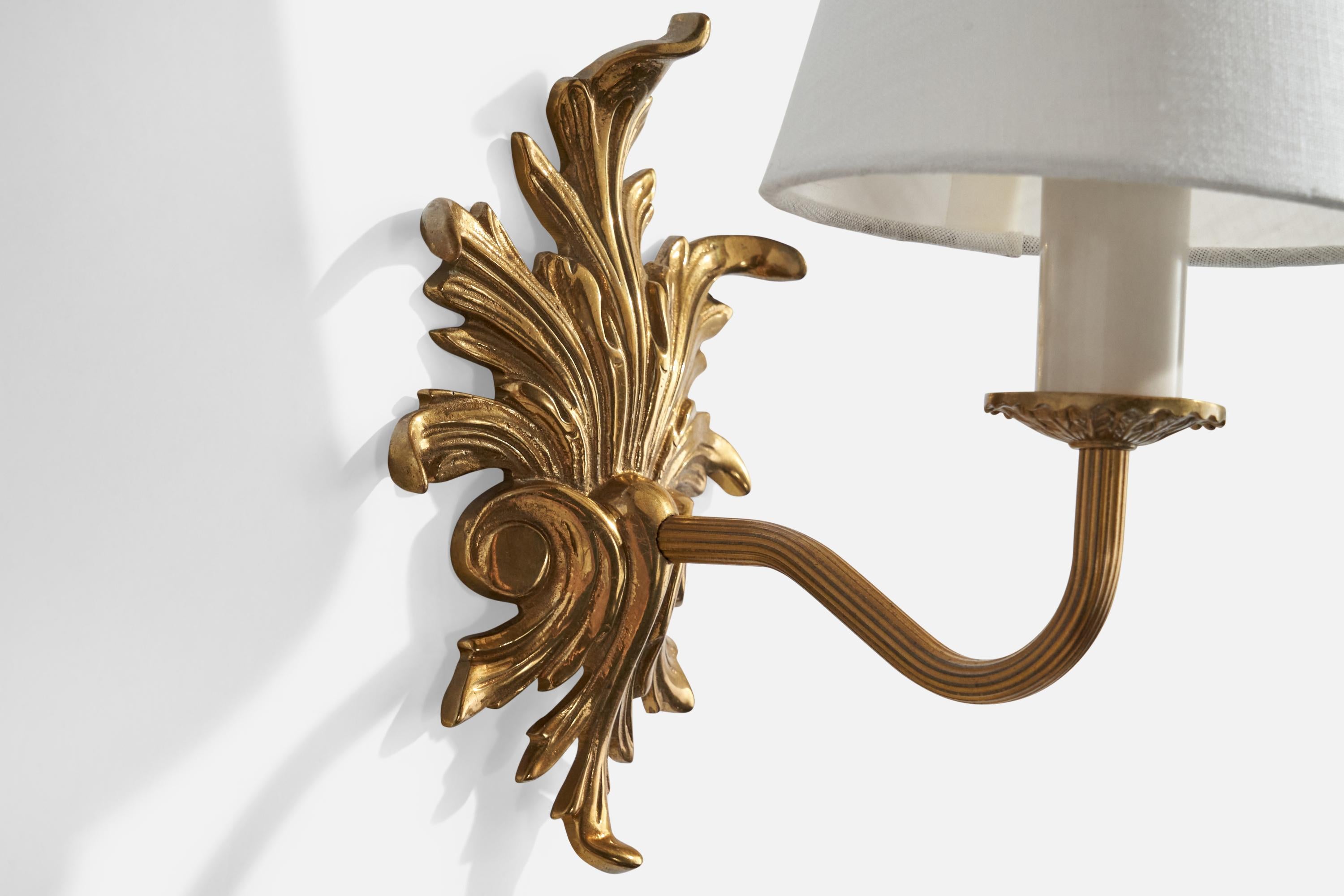 French Designer, Wall Lights, Brass, Plastic, Fabric, France, 1950s For Sale 2