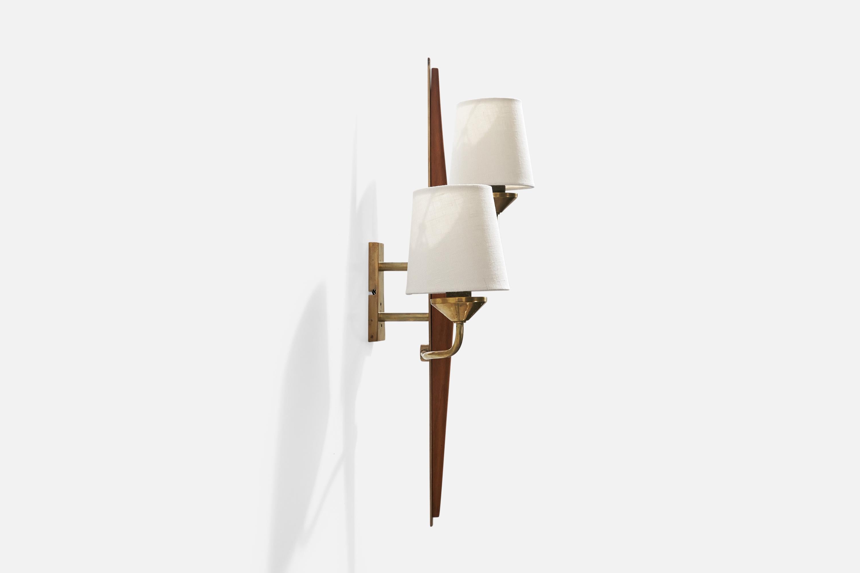Design/One, Lights, Laiton, Wood Wood, Fabrice, Suède, années 1950 Bon état - En vente à High Point, NC