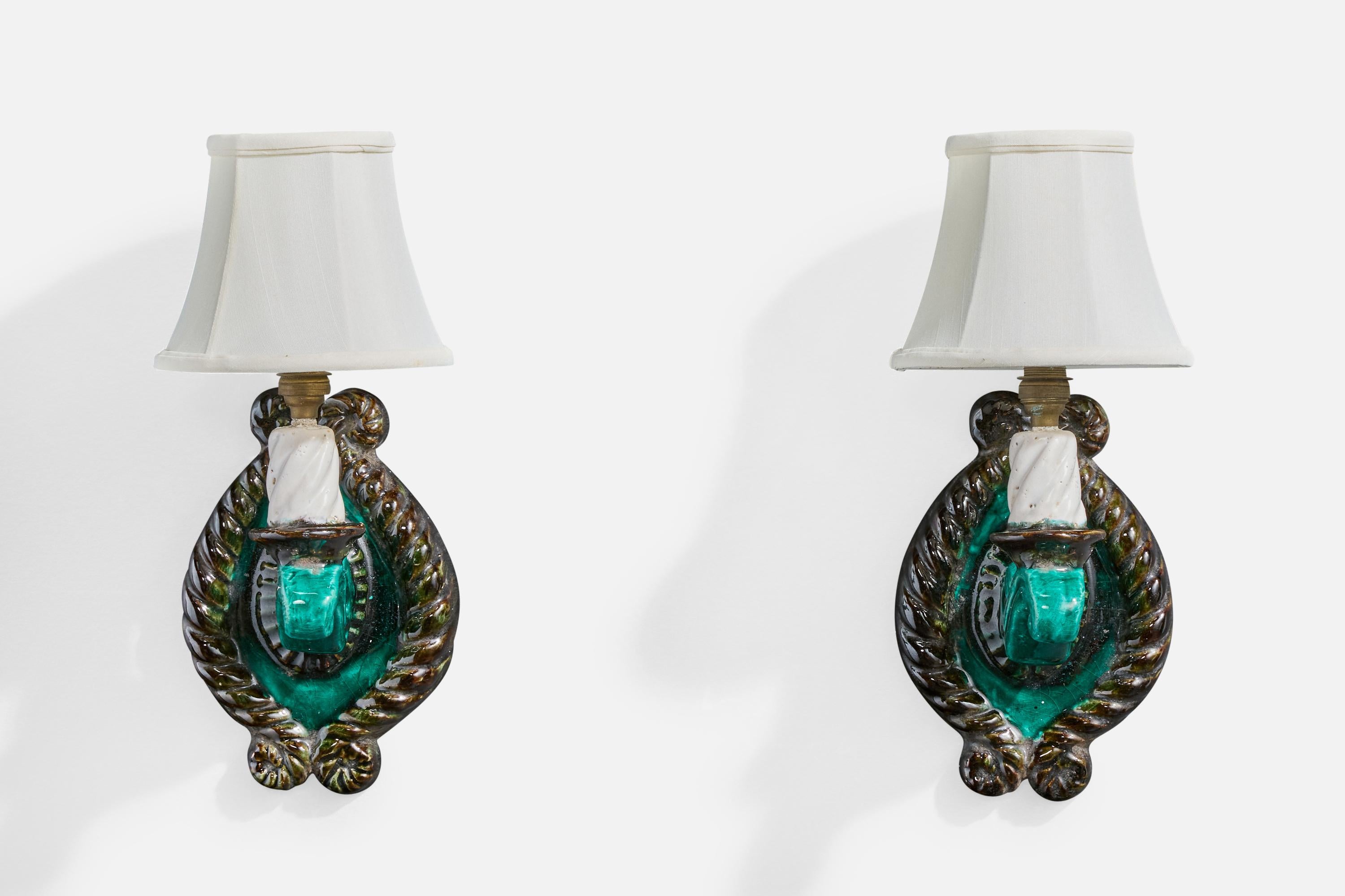 Mid-Century Modern Designer français, appliques murales, céramique, tissu, France, années 1950 en vente