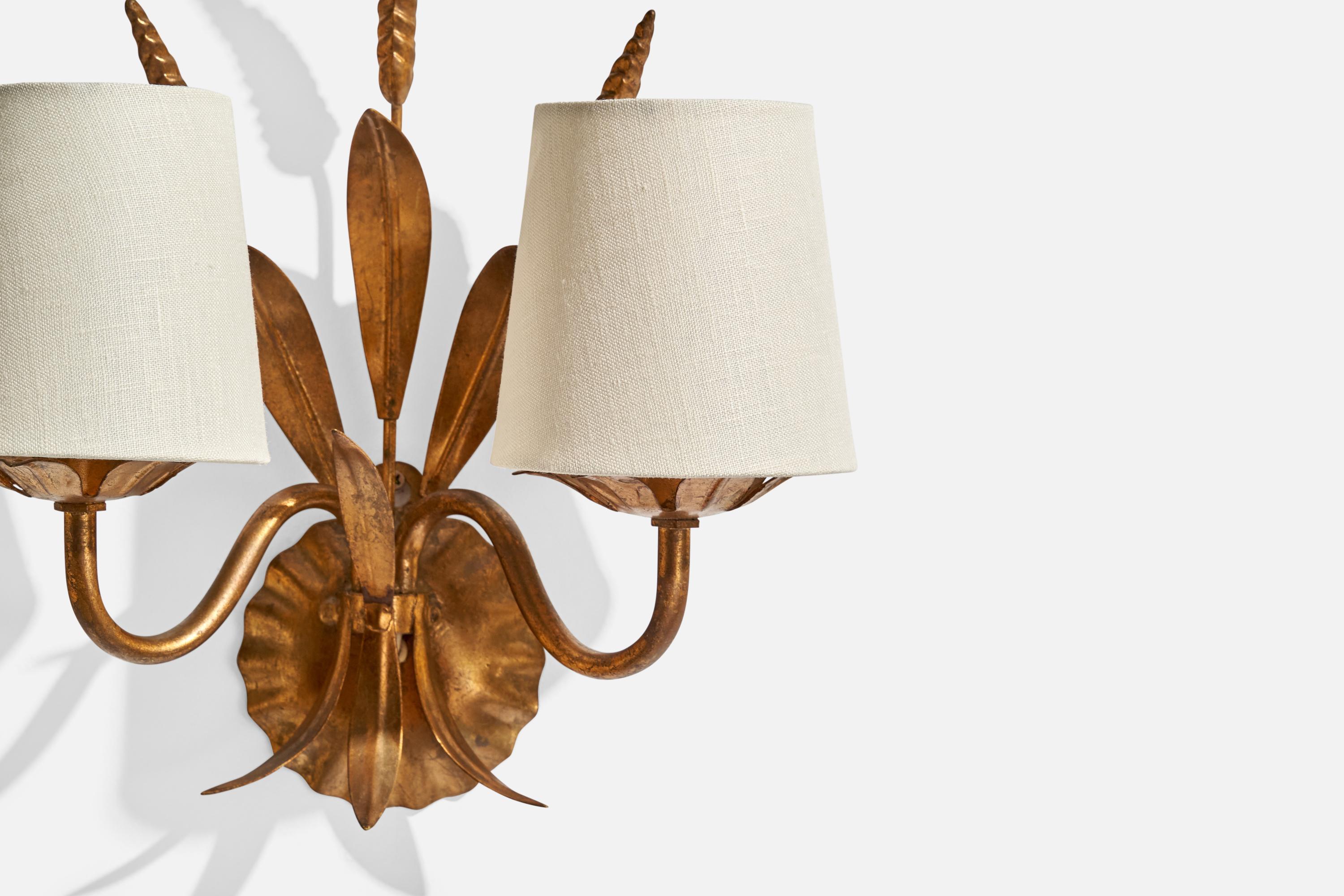 French Designer, Wall Lights, Copper, Fabric, France, 1940s For Sale 2