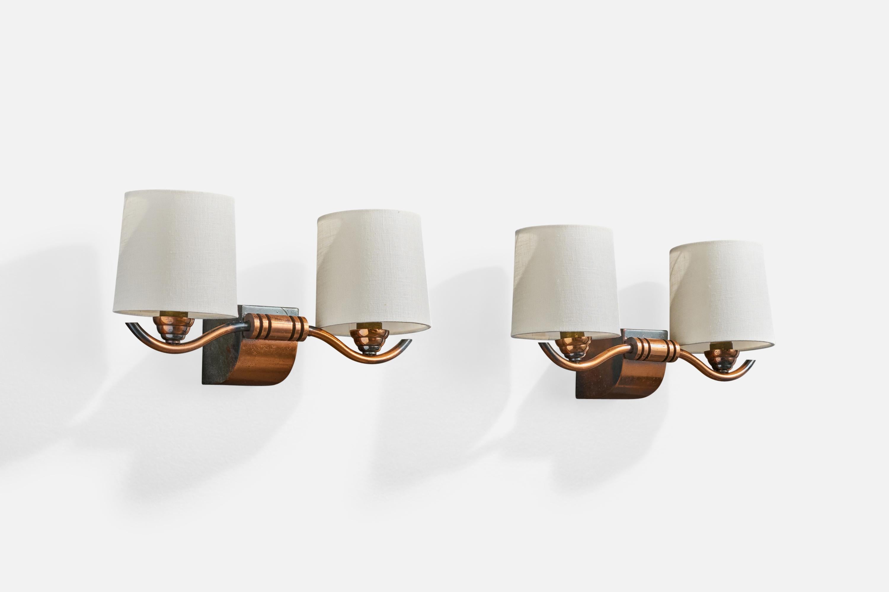 Mid-Century moderno Designer francese, lampade da parete, rame, tessuto, Francia, anni '1950 in vendita