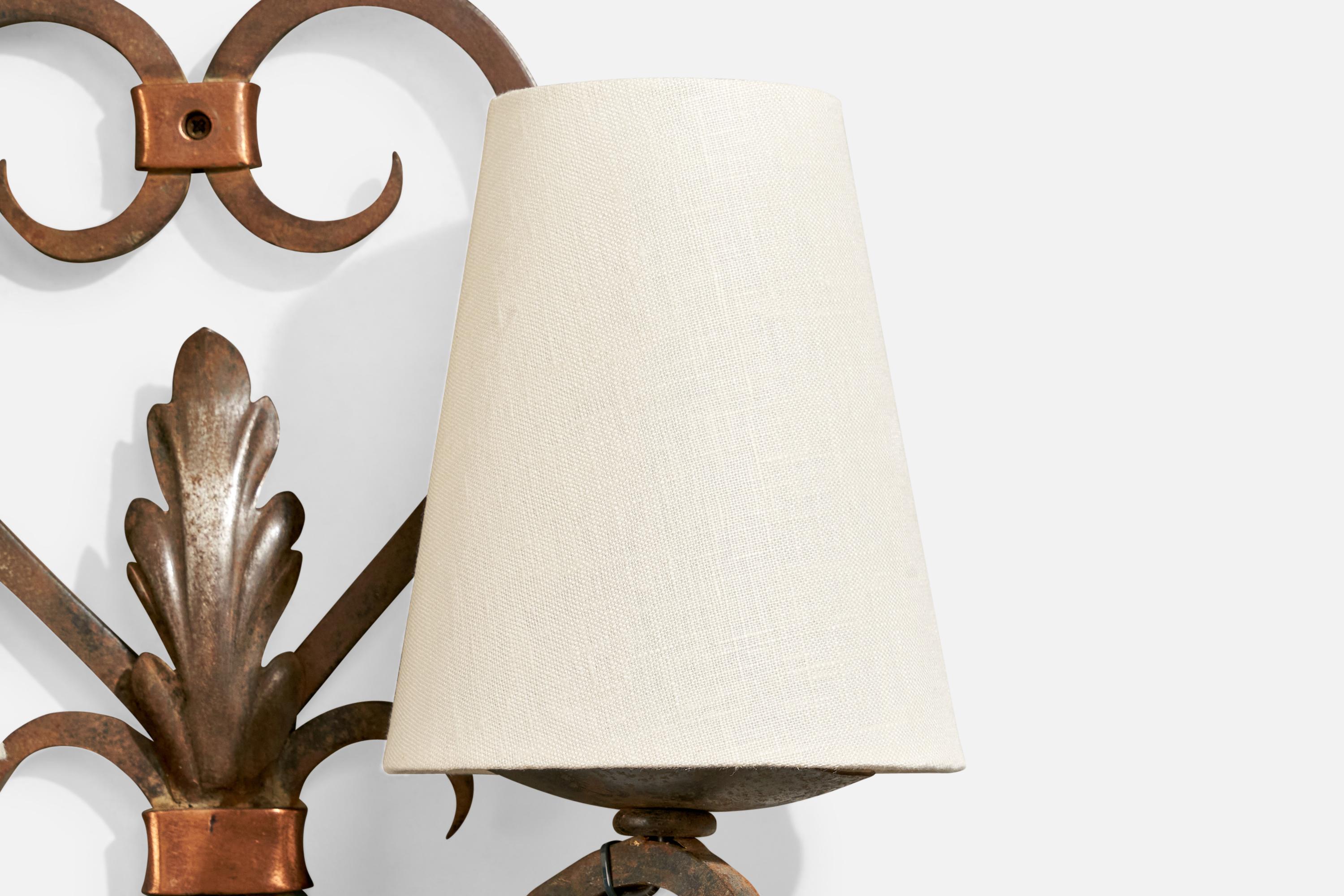 Designer francese, lampade da parete, ferro, tessuto, Francia, anni '30 in vendita 3