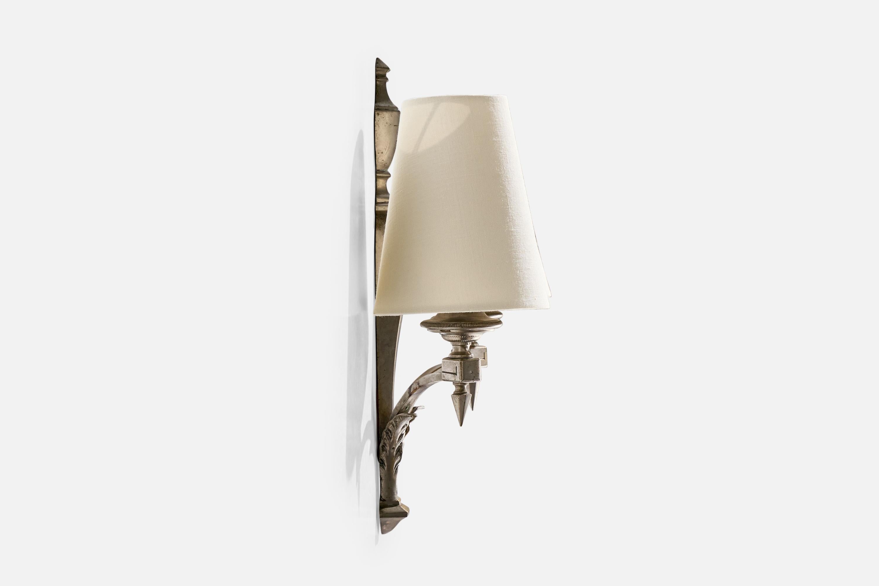 French Designer, Wall Lights, Metal, Fabric, France, 1940s For Sale 1
