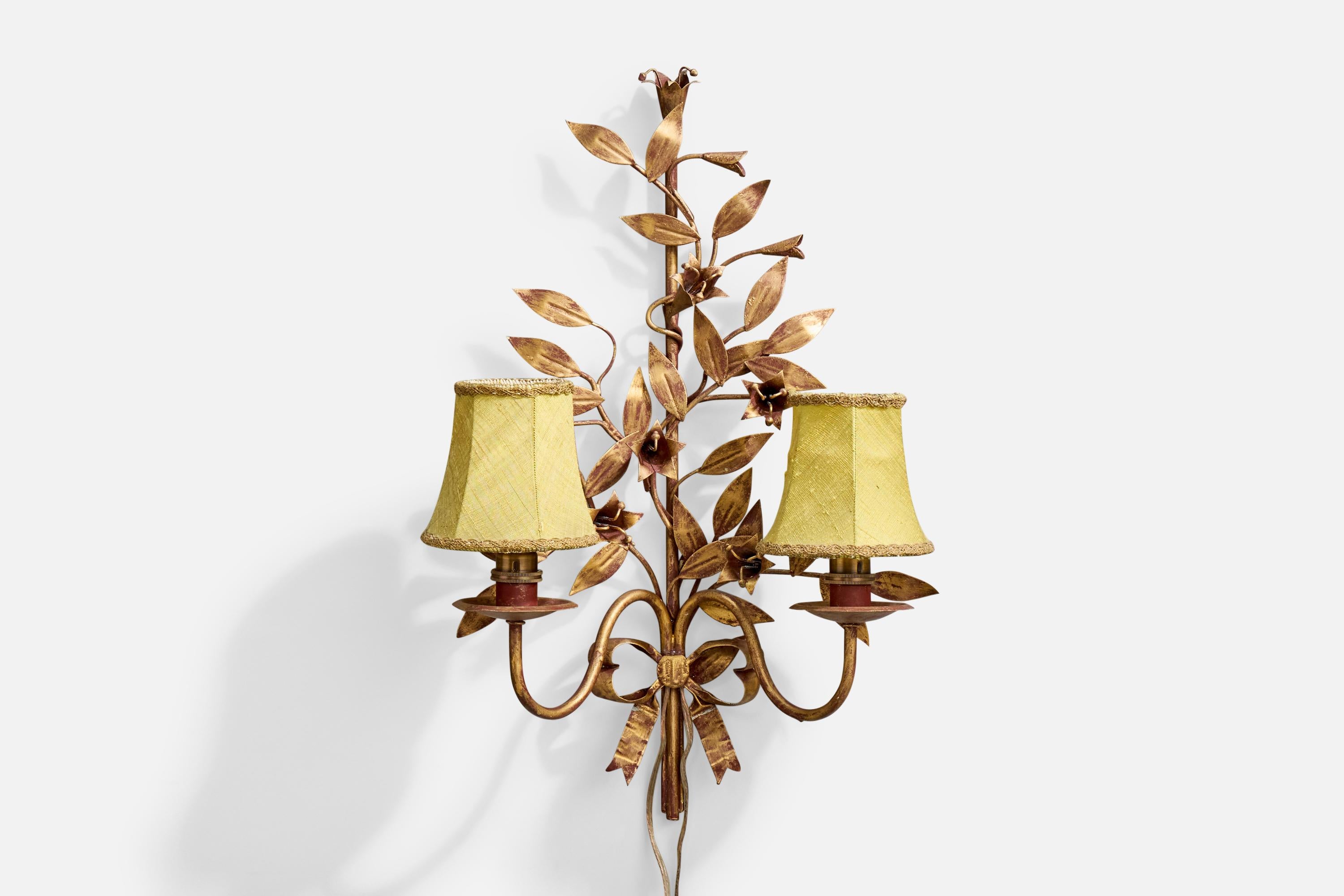 Designer français, Lights murales, métal, tissu, France, années 1940 Bon état - En vente à High Point, NC